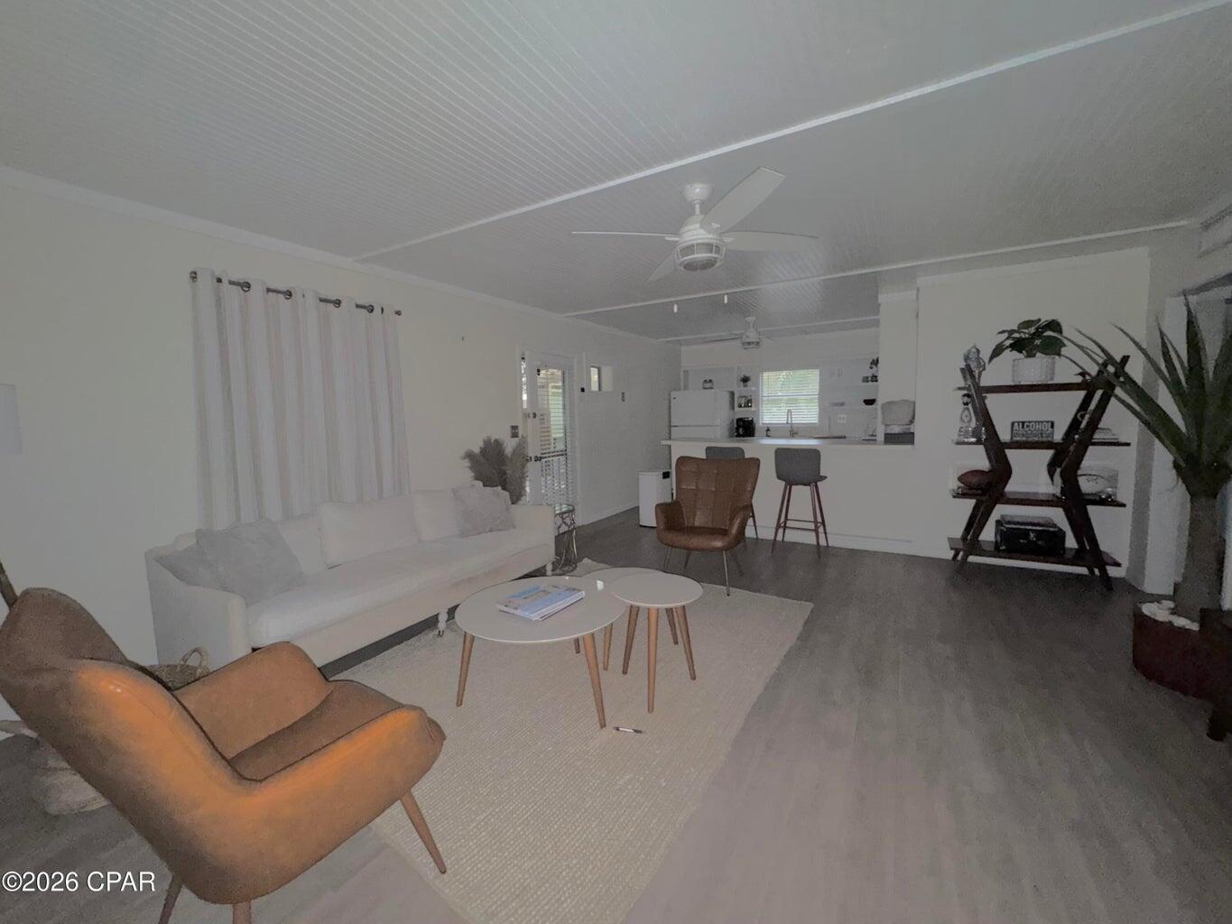 BLUE MOUNTAIN BEACH - Residential Lease