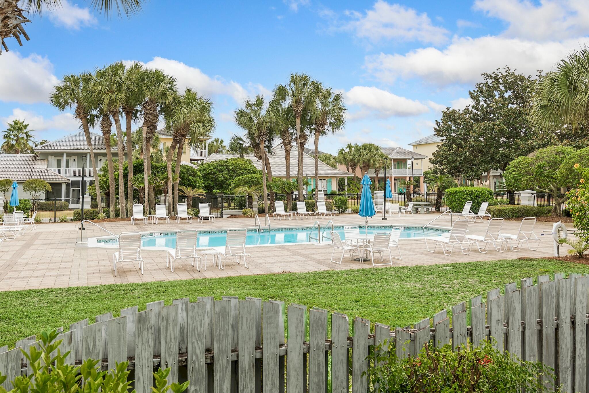 EMERALD SHORES OF SOUTH WALTON - Residential