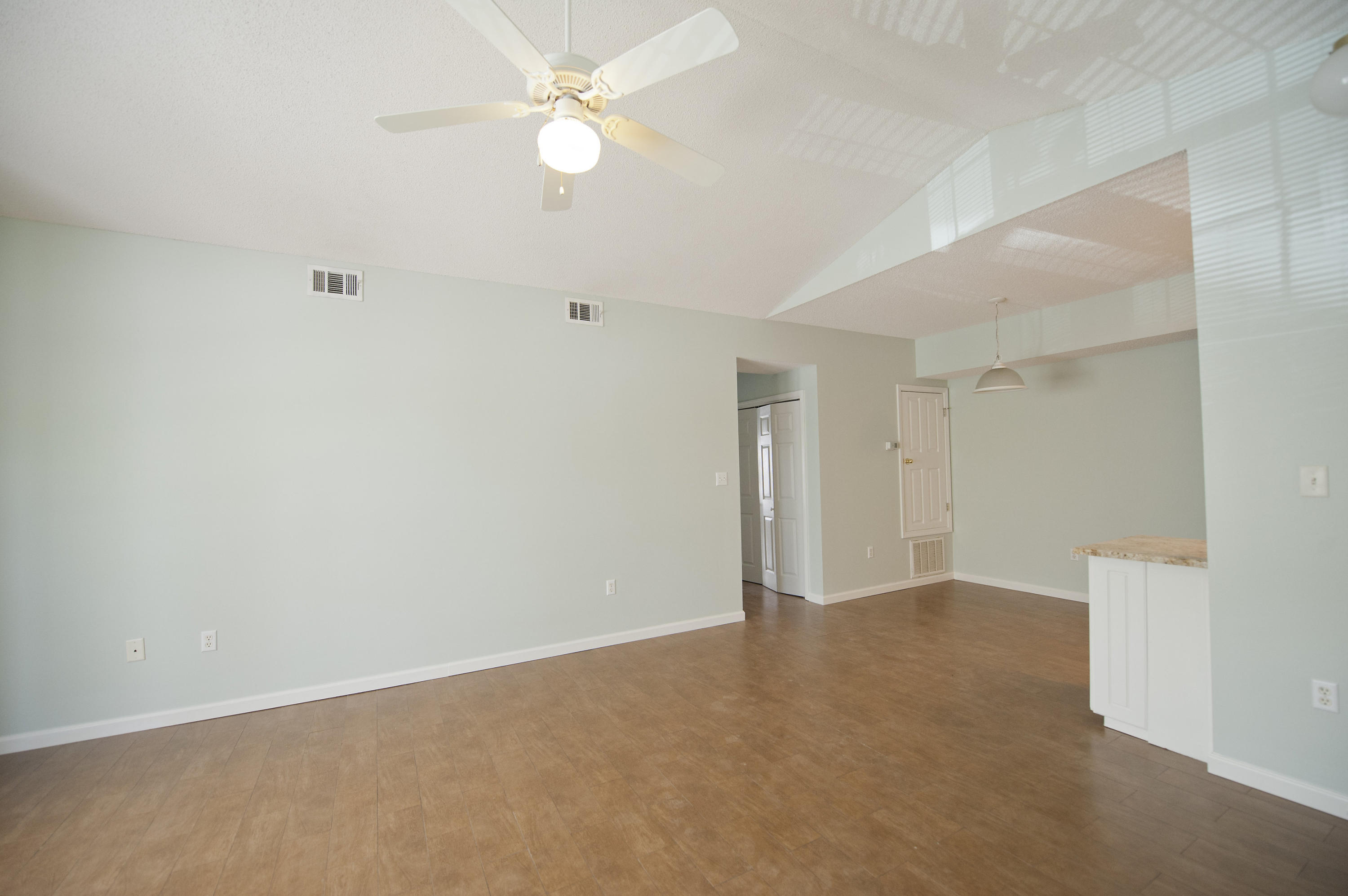 THE OAKS AT NICEVILLE - Residential