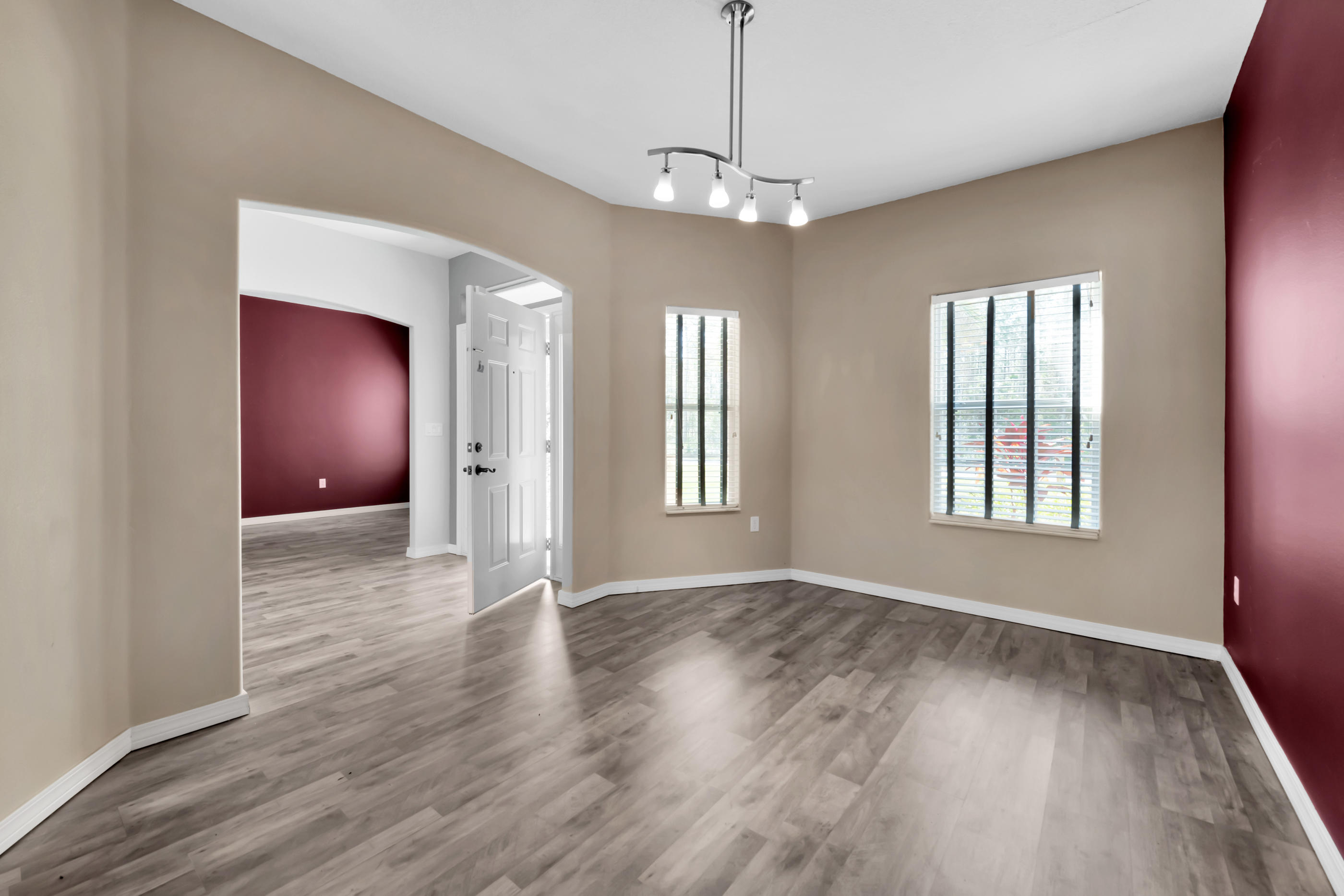 HOLLEY BY THE SEA - Residential