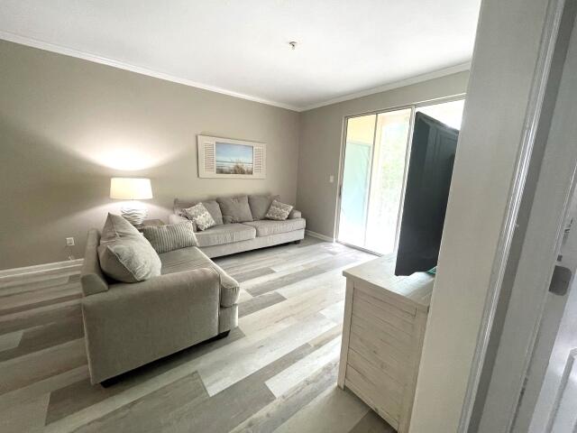 POINT OF VIEW T/H CONDO - Residential