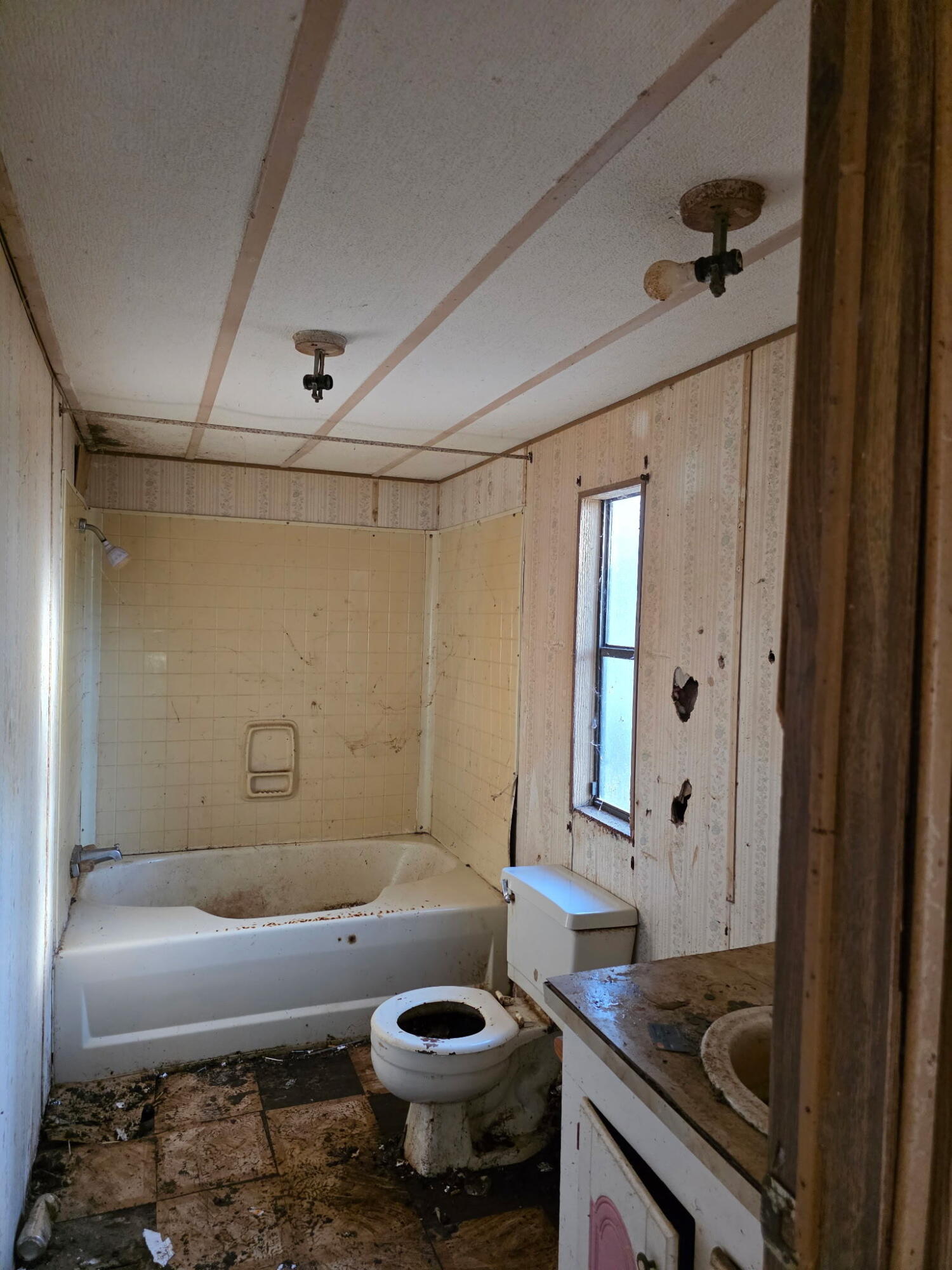 CAEEYVILLE - Residential