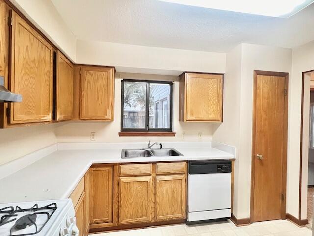 CEDAR RIDGE PH 3 - Residential Lease