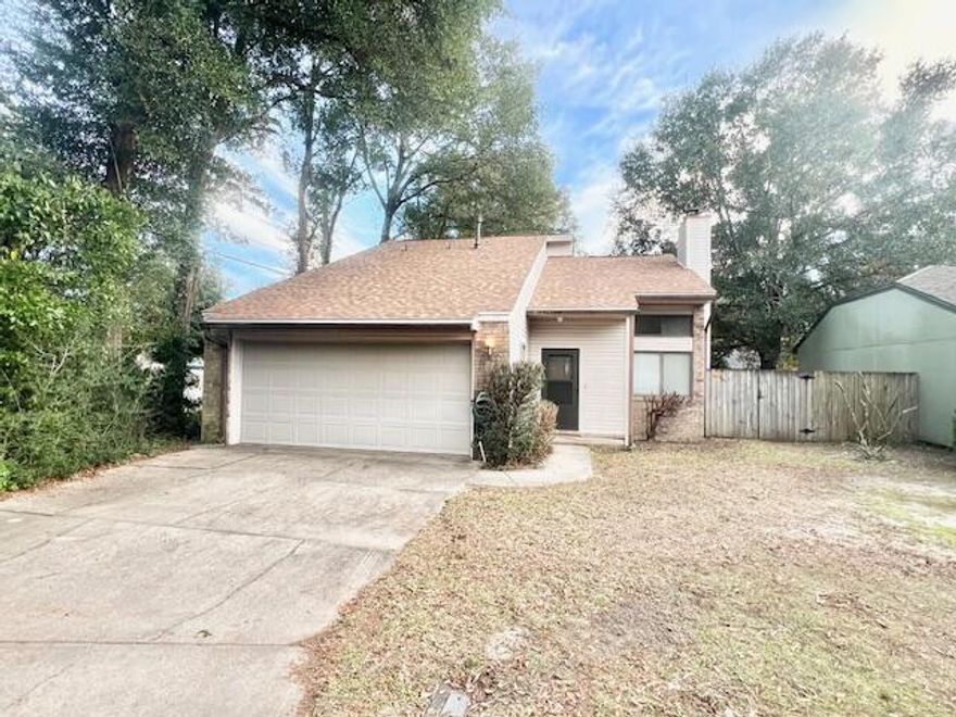 Available Now! Pets Considered with Owner Approval!Welcome to this charming home located in the beautiful city of Niceville, FL. This cozy house features 2 bedrooms and 2 bathrooms, providing ample space for comfortable living. As you step inside, you'll be greeted by a spacious living room with vaulted ceilings, creating an open and inviting atmosphere. The fireplace adds a touch of warmth and coziness! The formal dining room is ideal for hosting intimate gatherings or enjoying meals with loved ones. The kitchen boasts plenty of cabinet space, allowing for easy organization and storage. The beautiful wood cabinets add a touch of elegance to the space. Cooking enthusiasts will appreciate the convenience of a gas stove, making meal preparation a breeze. The bedrooms are generously size