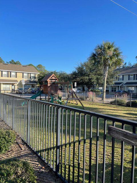 PALMS OF FREEPORT - Residential Lease