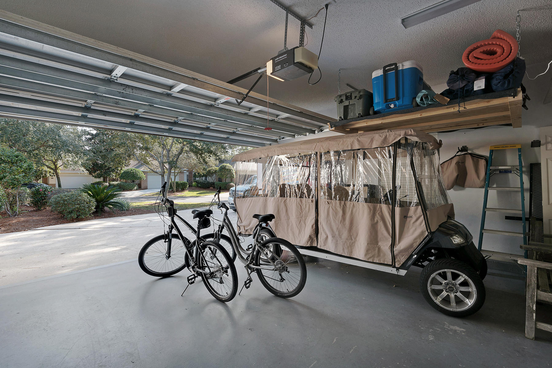 DEERWOOD - Residential