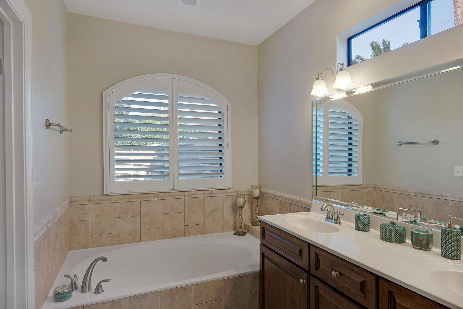 DEERWOOD - Residential