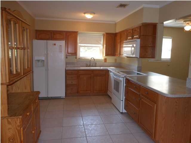 MIDPINES - Residential Lease