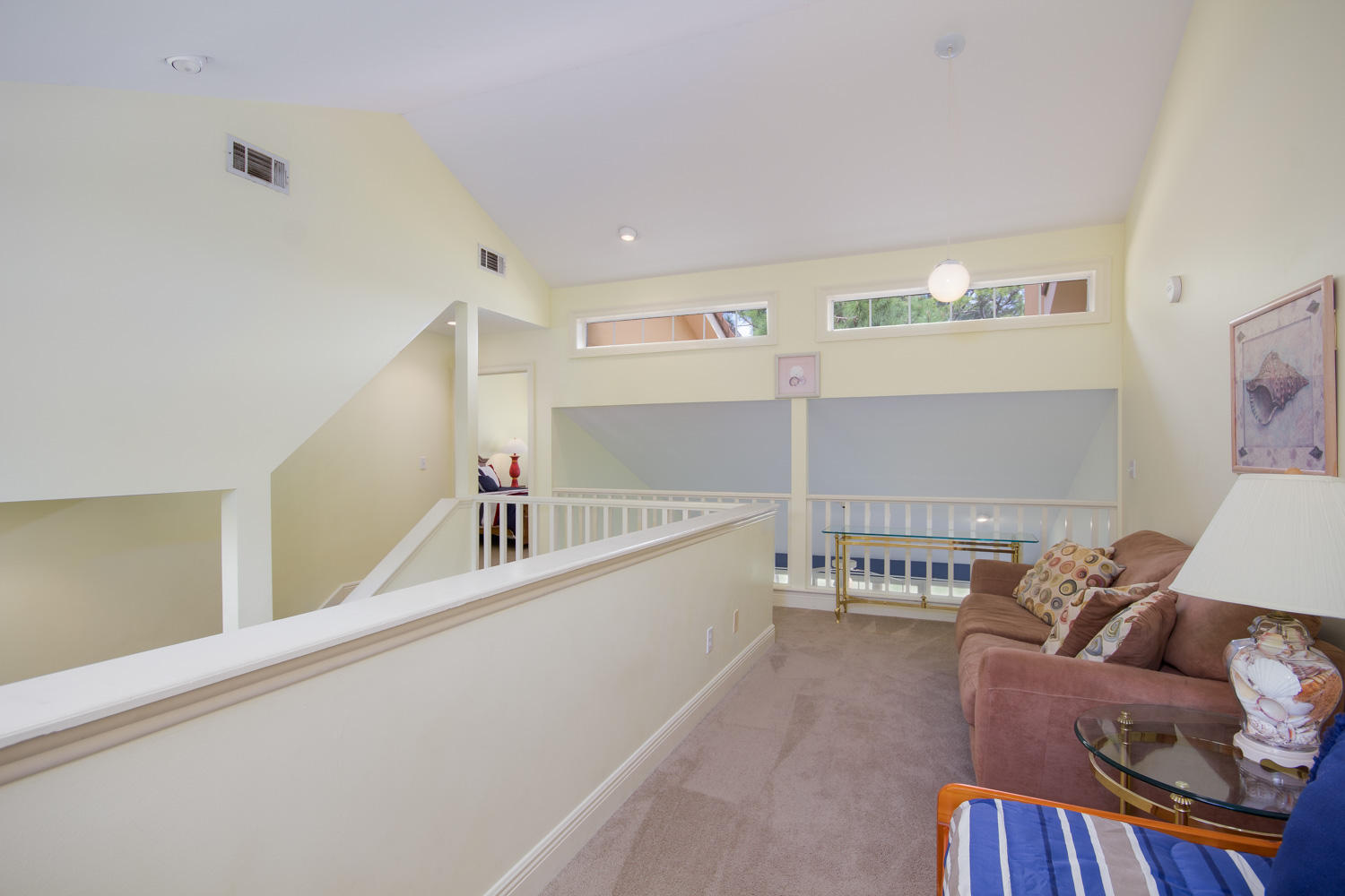 VANTAGE POINTE - Residential