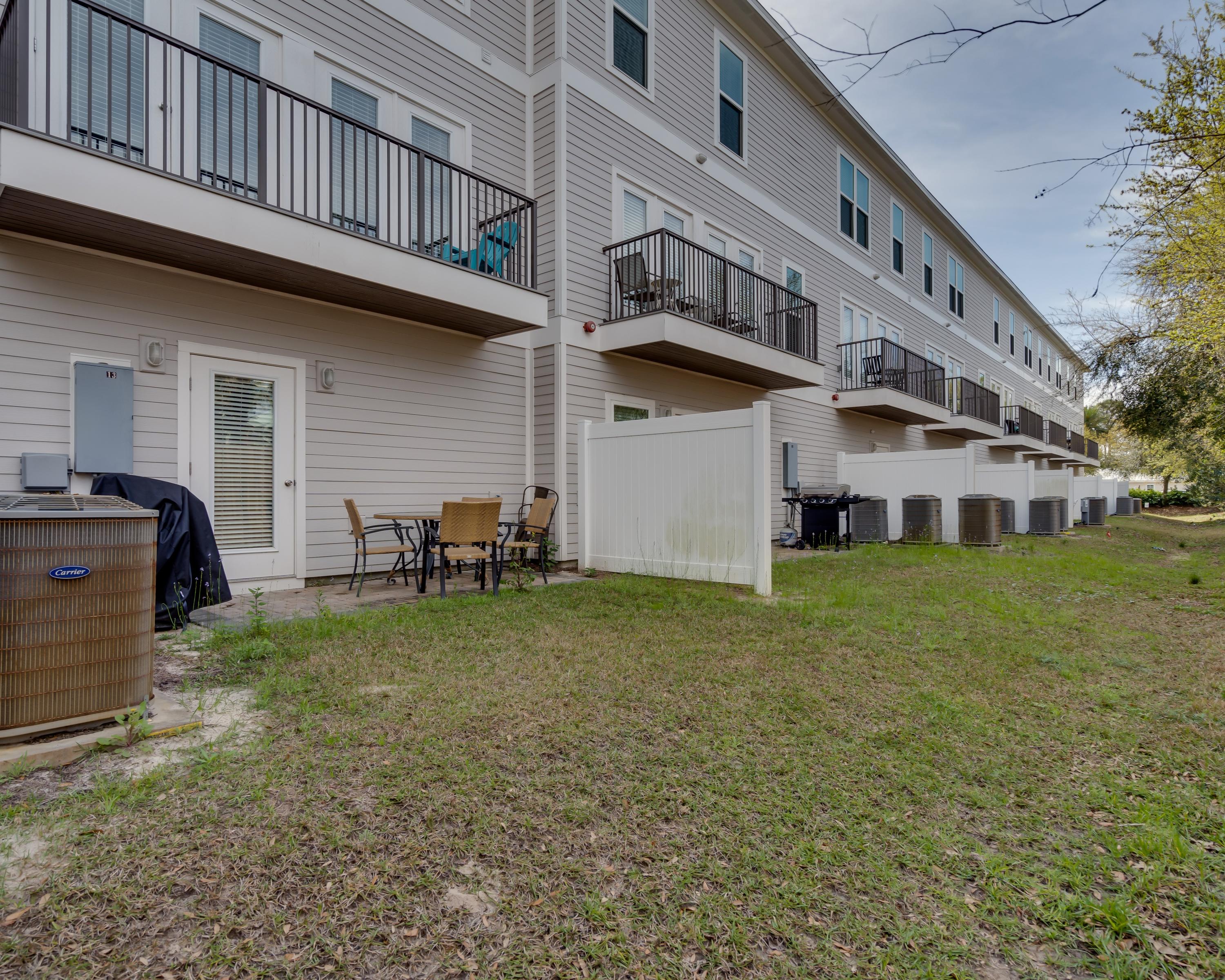 DRIFTWOOD DRIVE TOWNHOMES - Residential