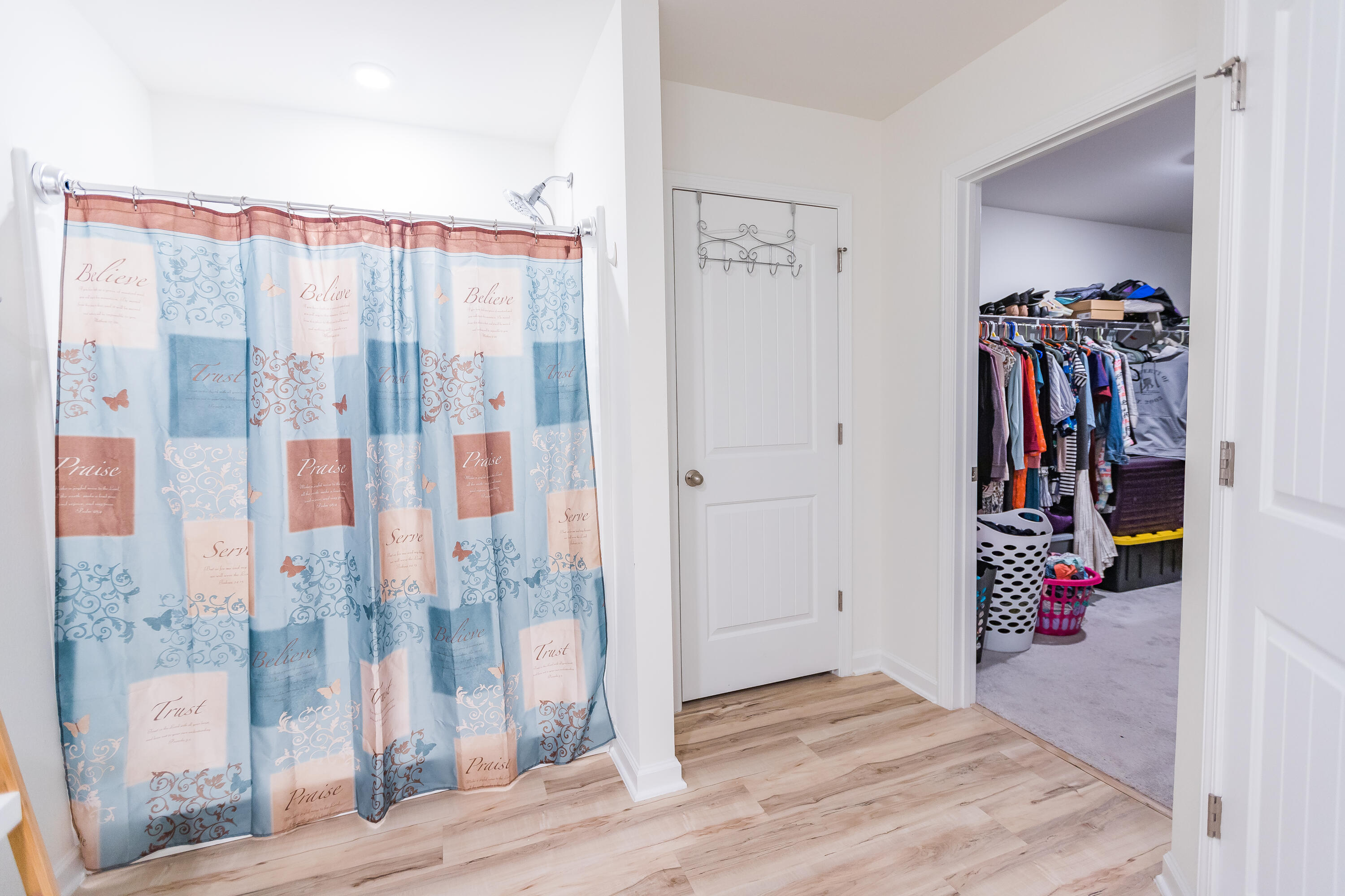 Whisper Creek - Residential