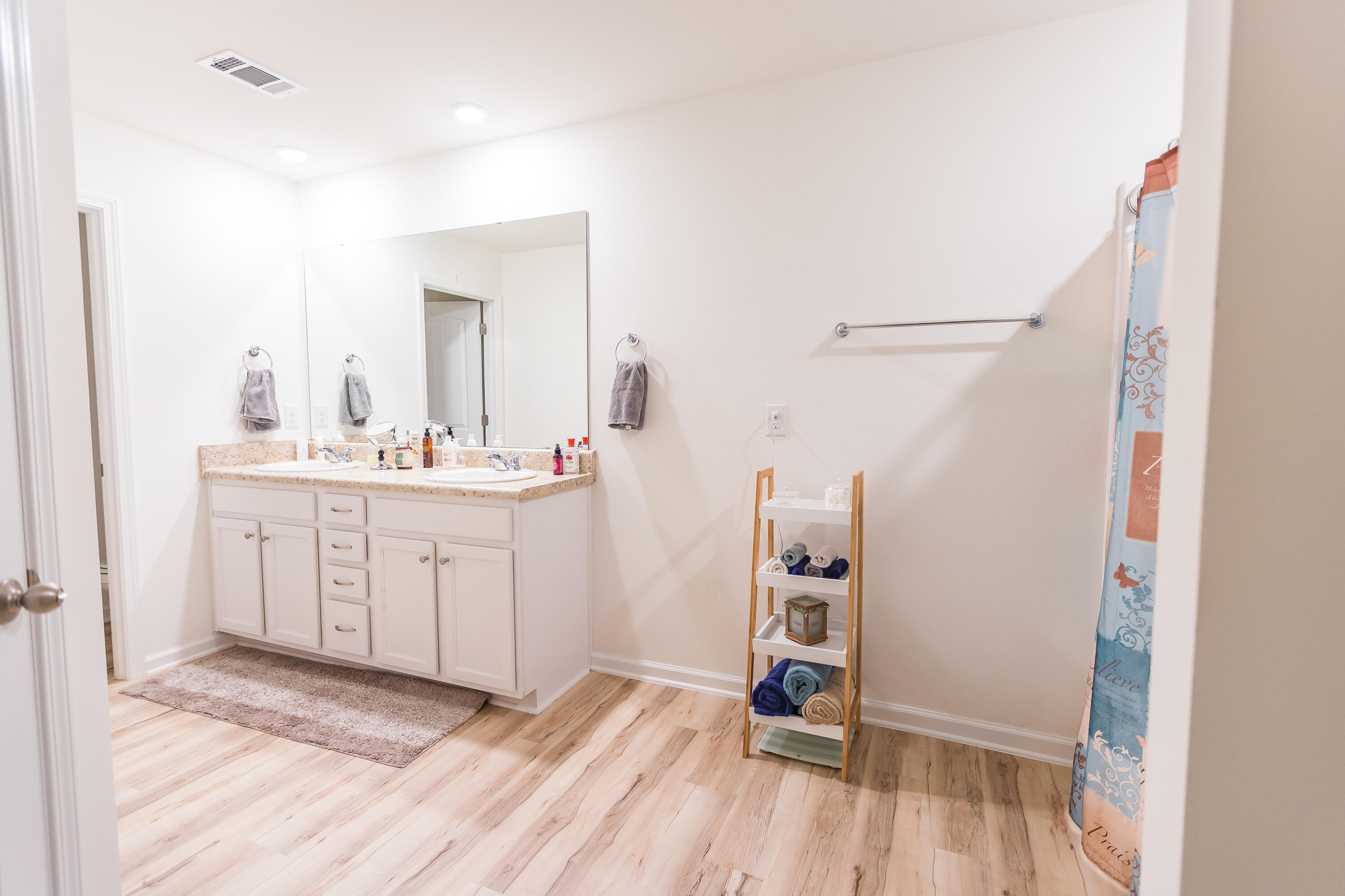 Whisper Creek - Residential