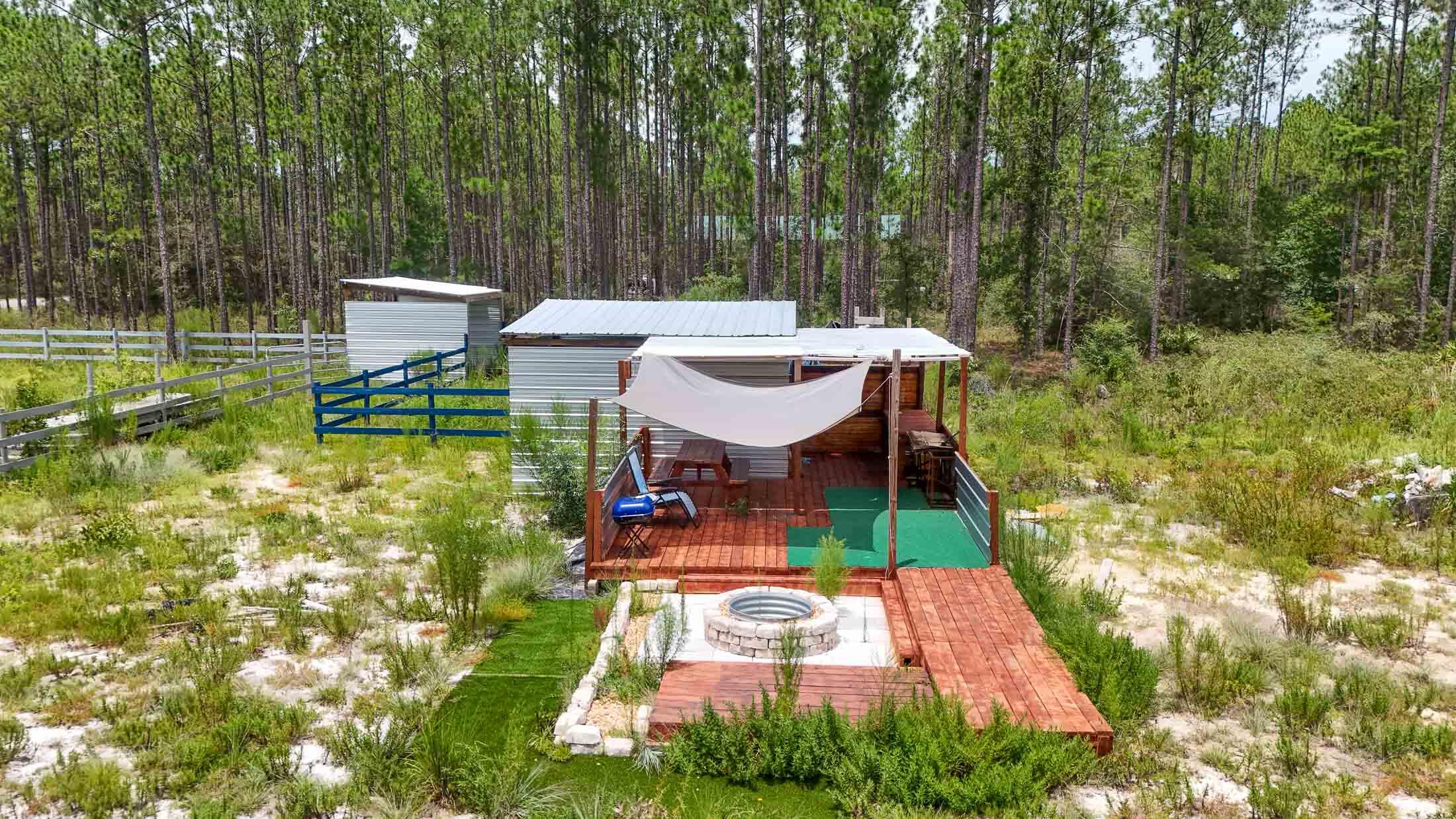 WHITE PINES UNREC - Land