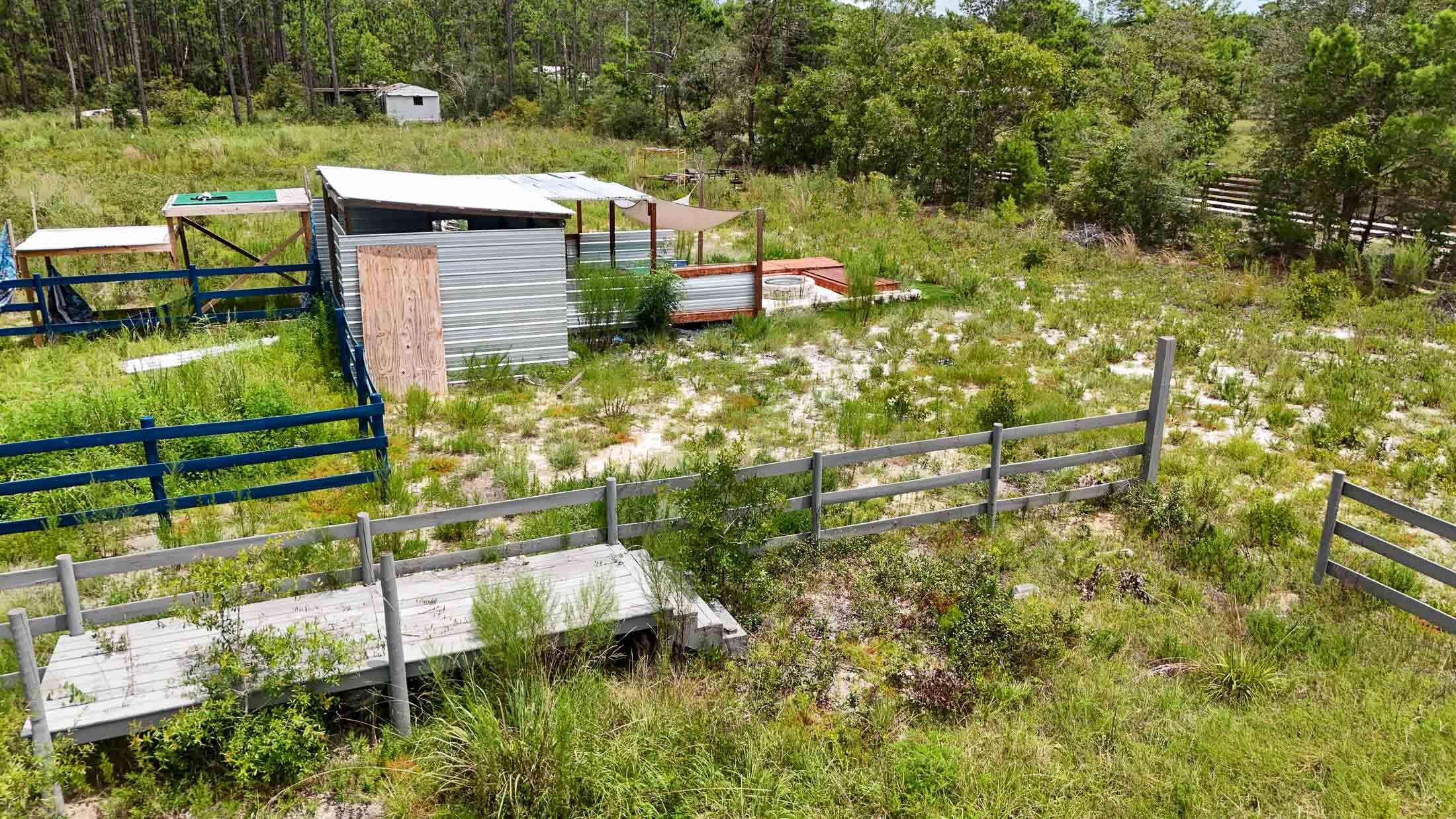 WHITE PINES UNREC - Land