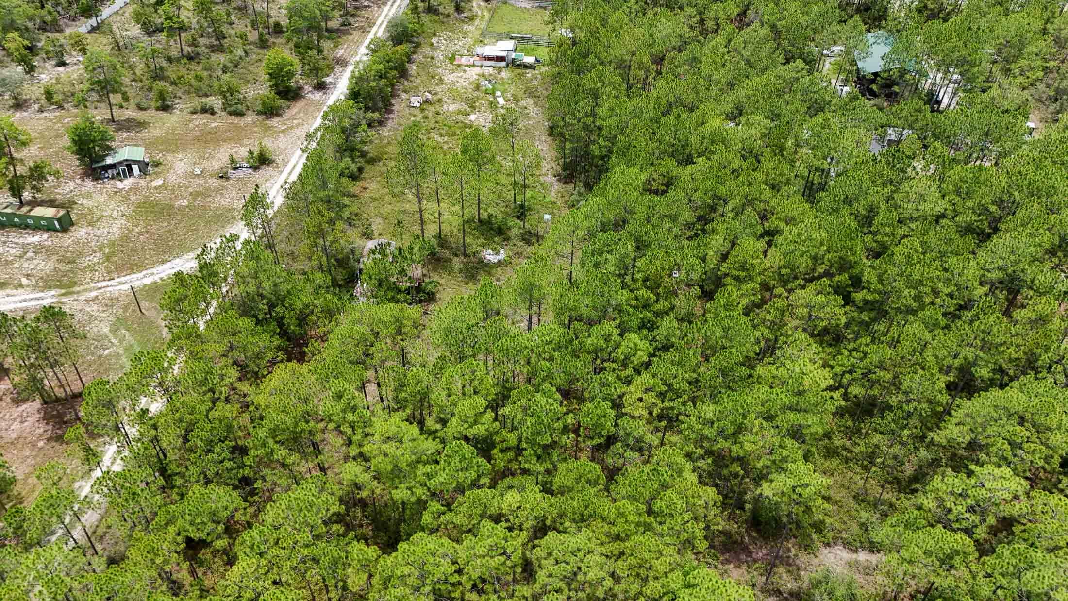 WHITE PINES UNREC - Land