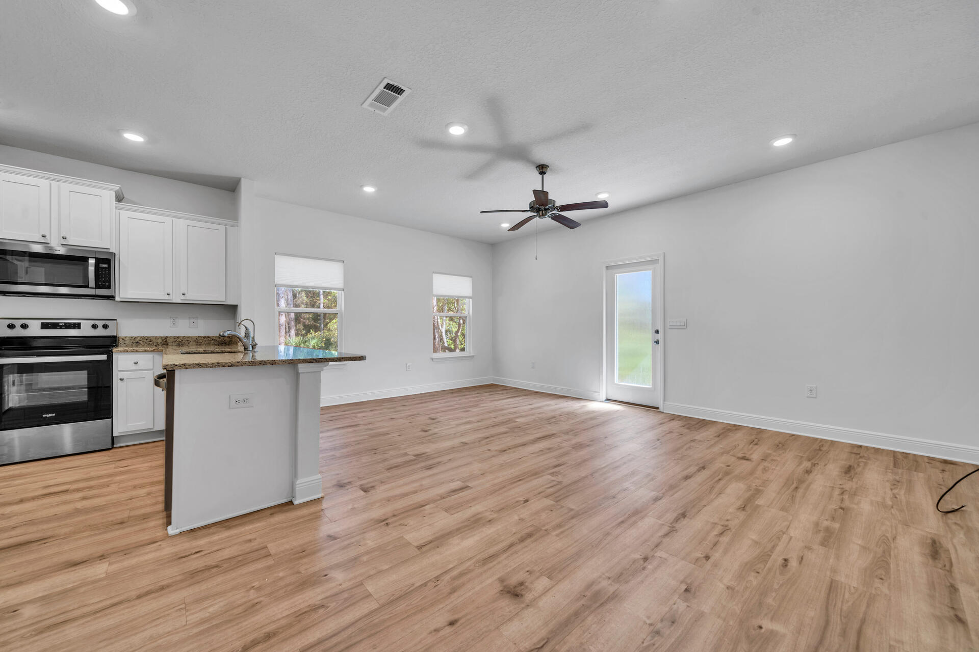 Sandhill Pines - Residential Lease