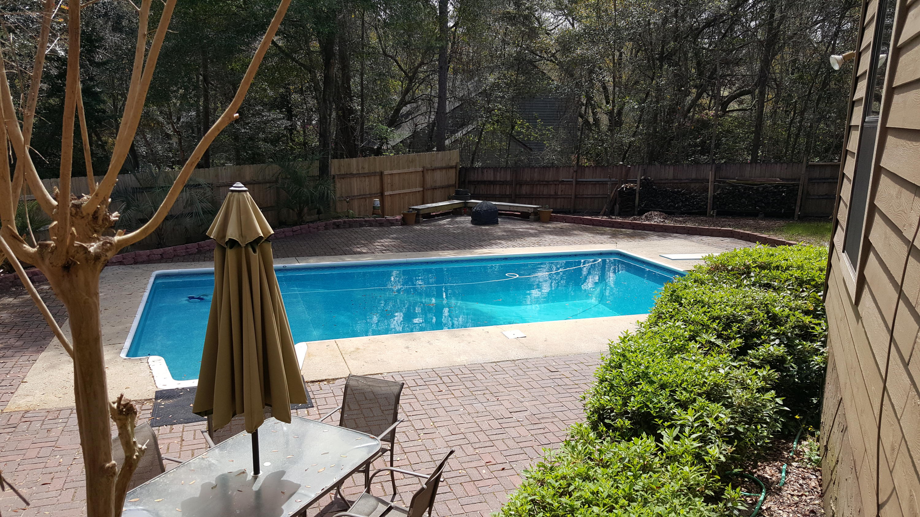 LE CHATEAU - Residential