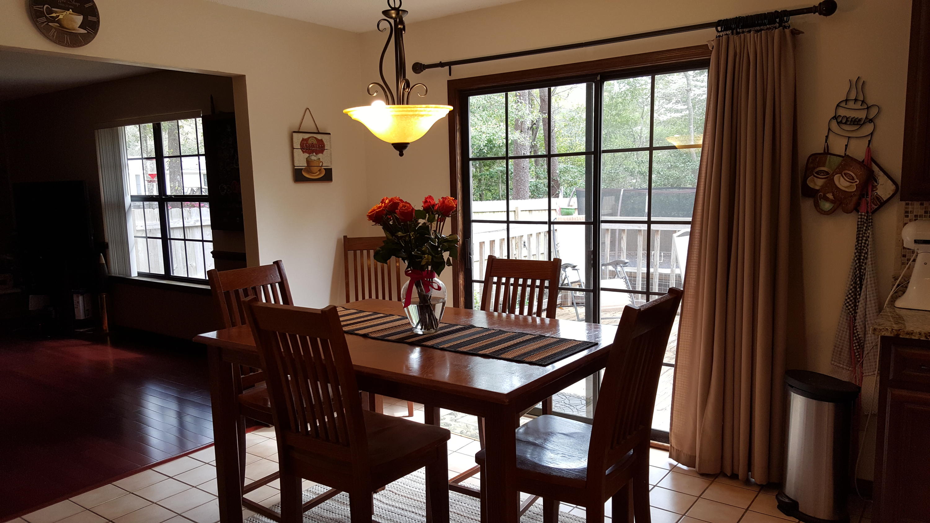 LE CHATEAU - Residential