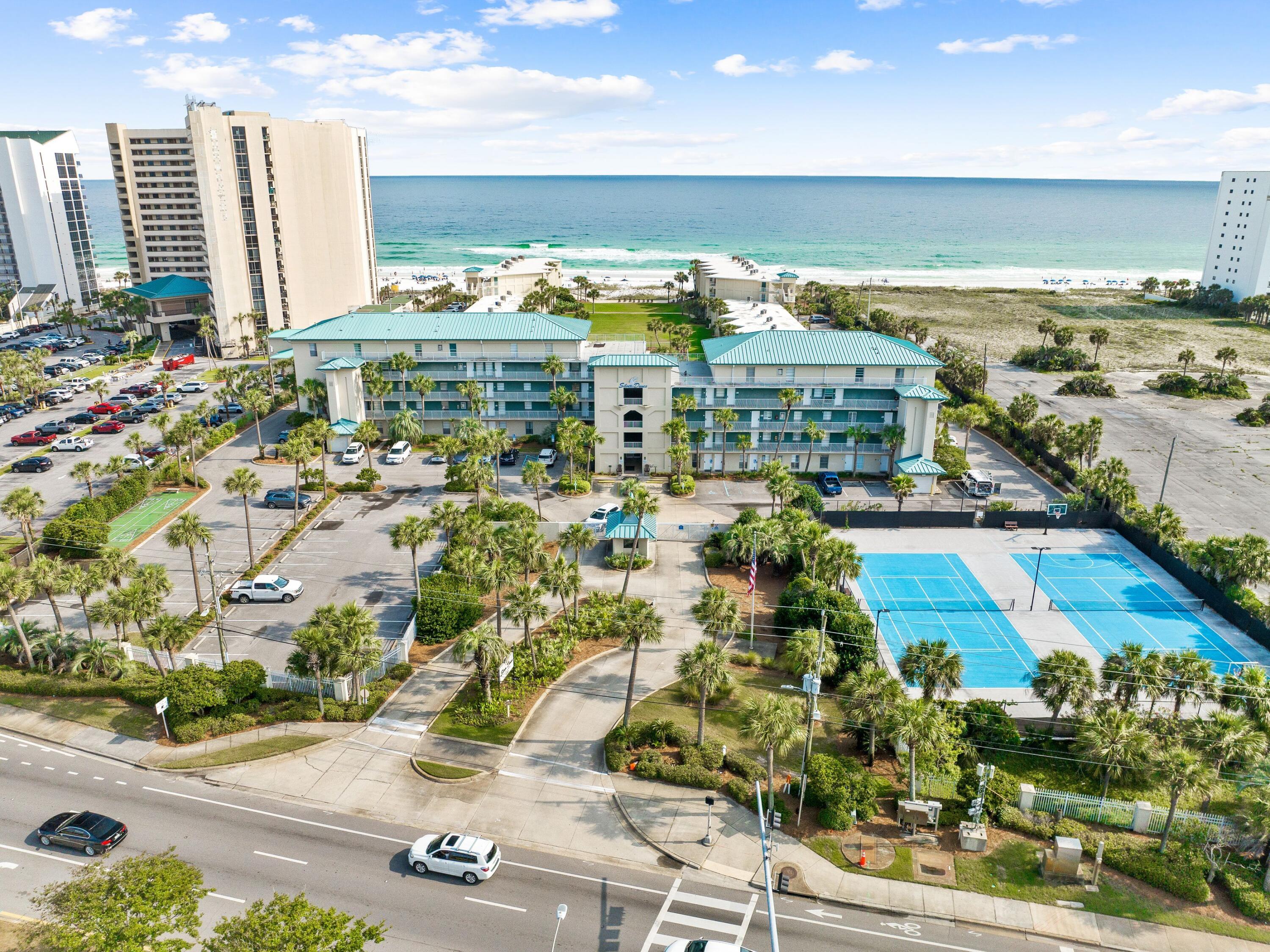 SILVER DUNES CONDO - Residential