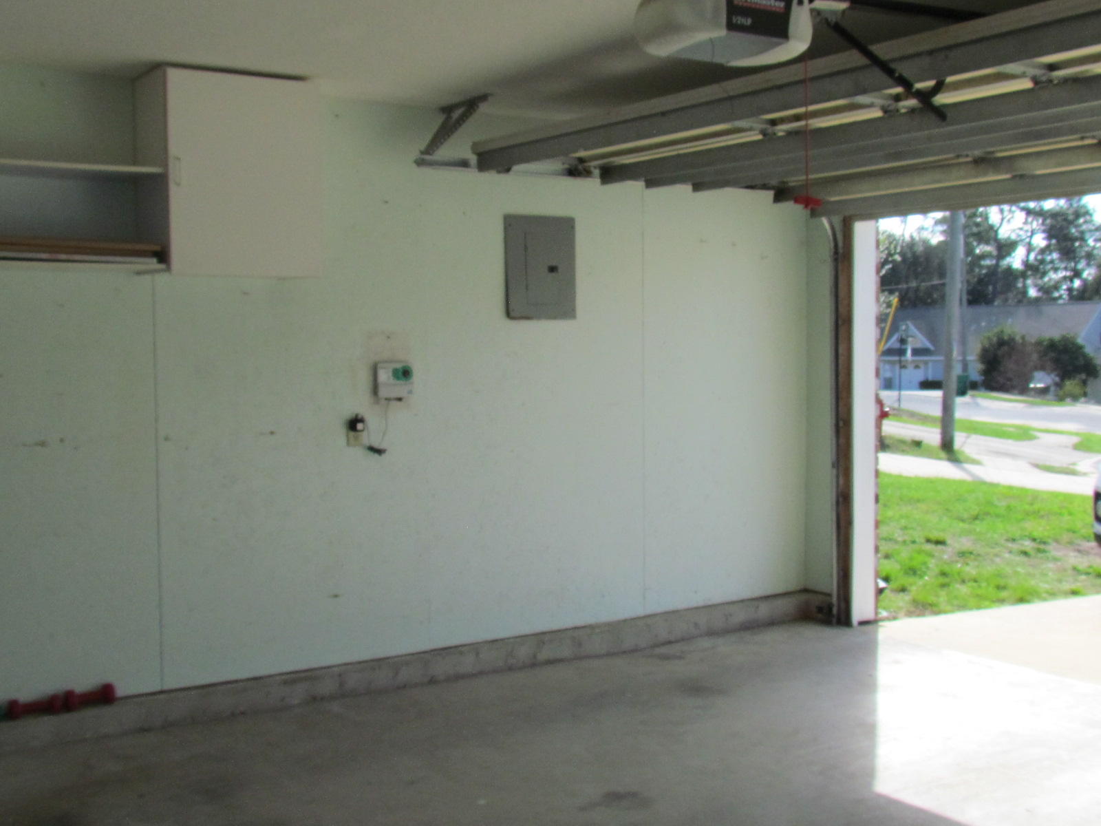 COLLEGE OAKS - Residential Lease