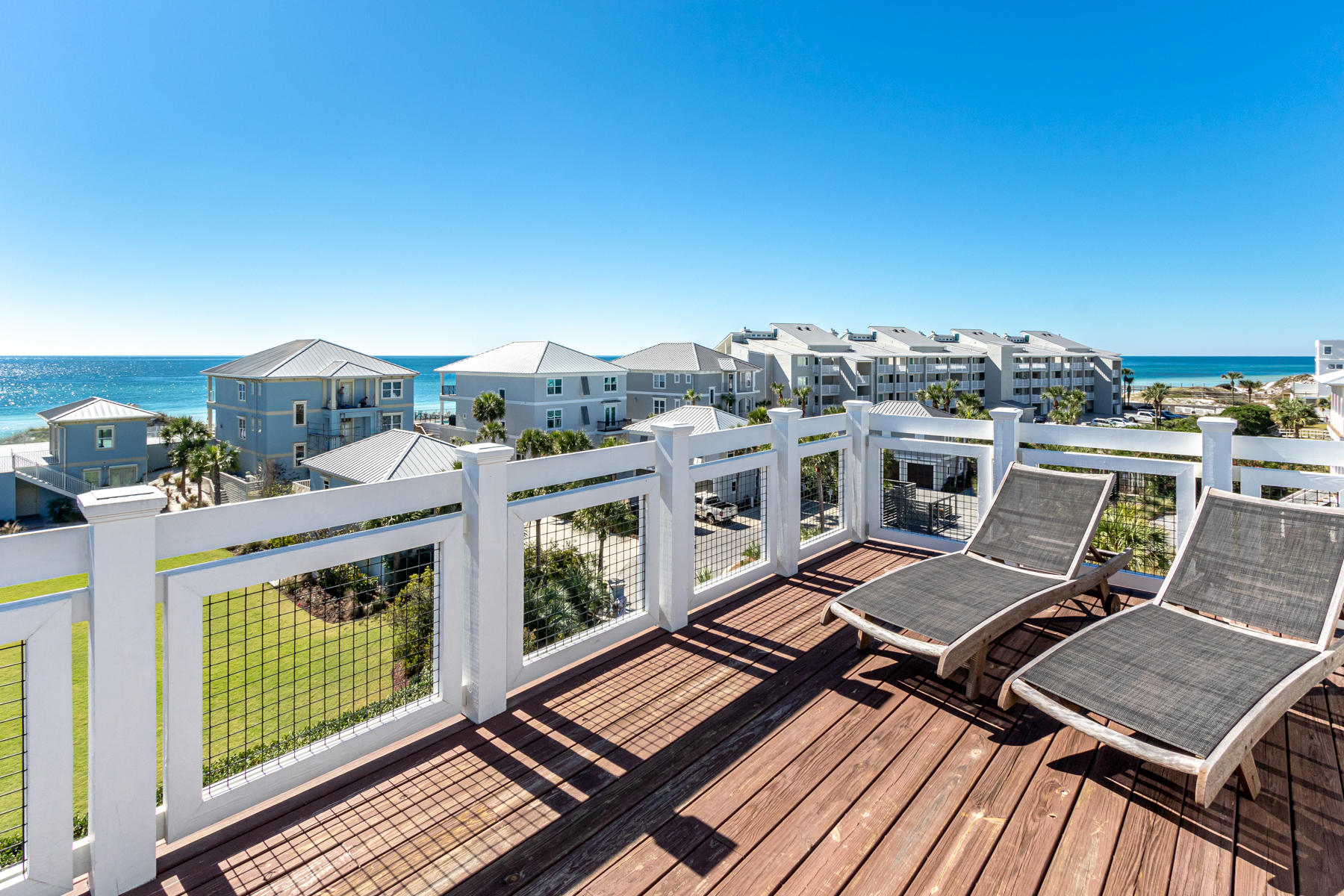 WALK OVER DUNES - Residential