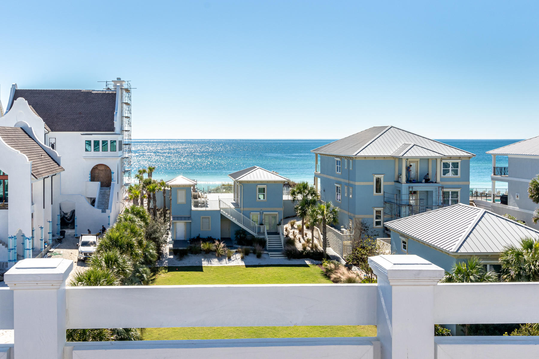 WALK OVER DUNES - Residential