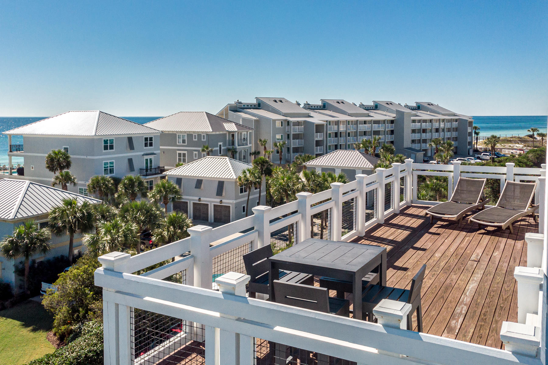 WALK OVER DUNES - Residential