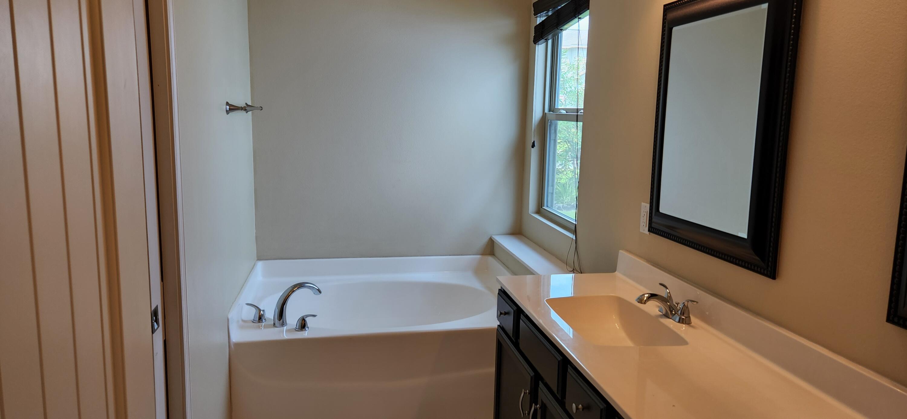 SANDY RIDGE ESTATES - Residential