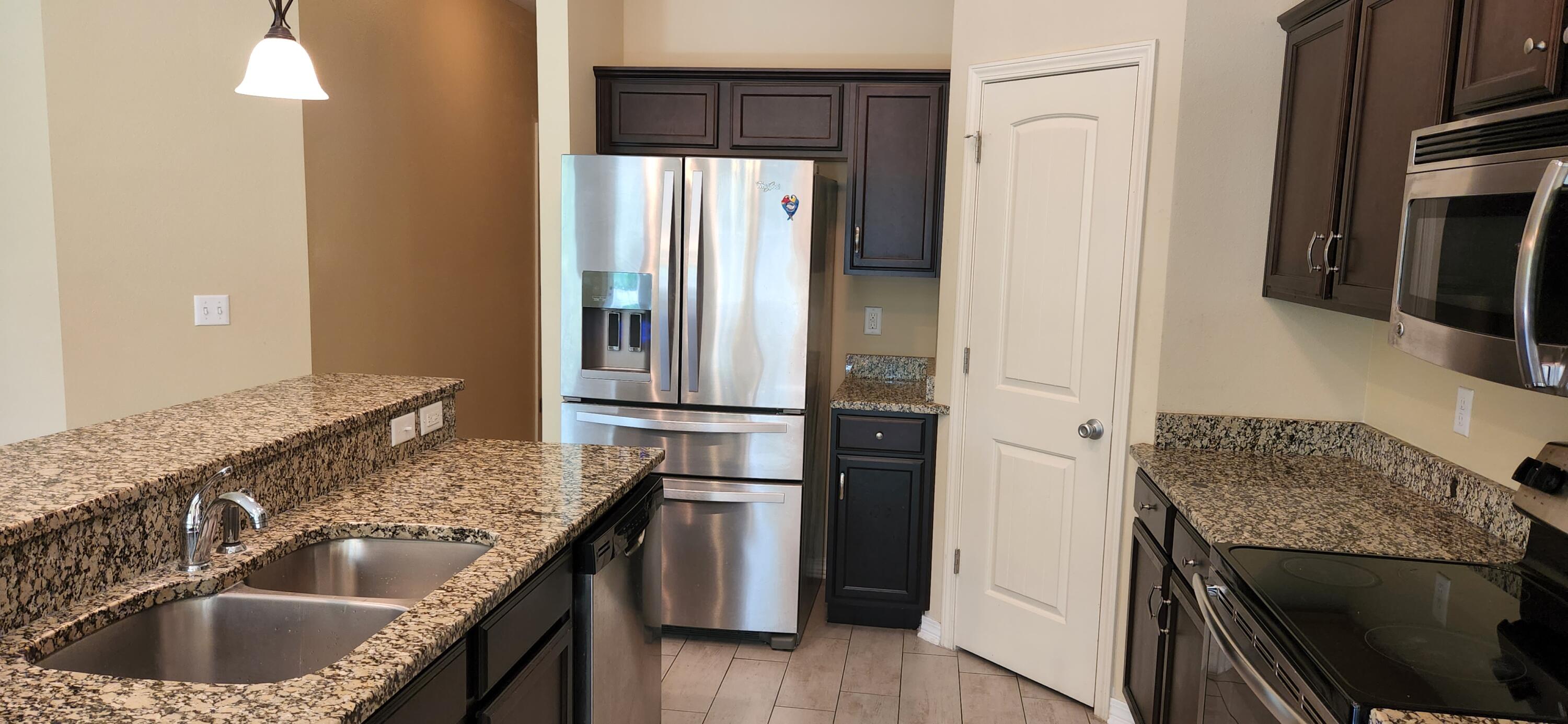 SANDY RIDGE ESTATES - Residential