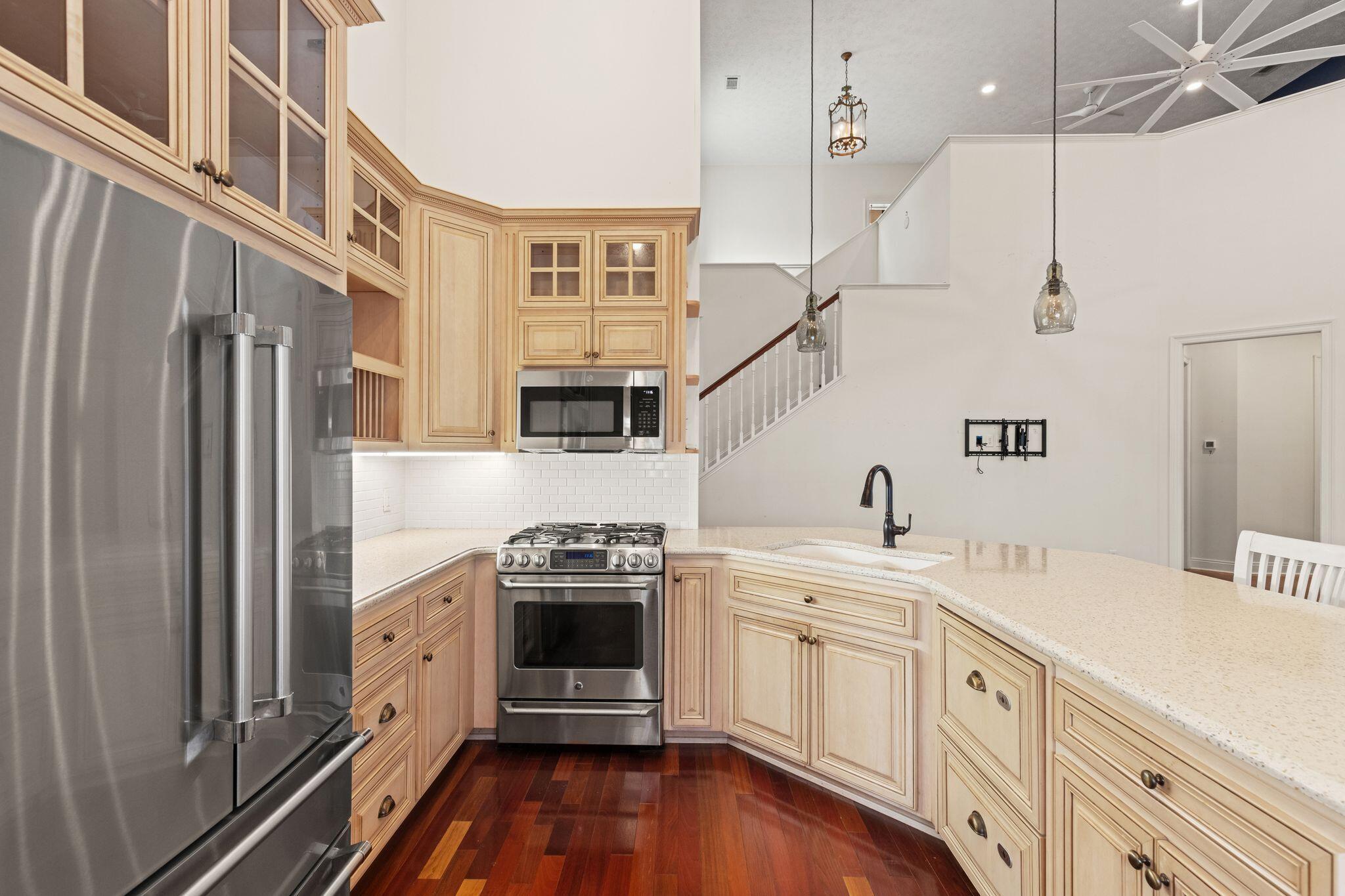 SEABREEZE - Residential