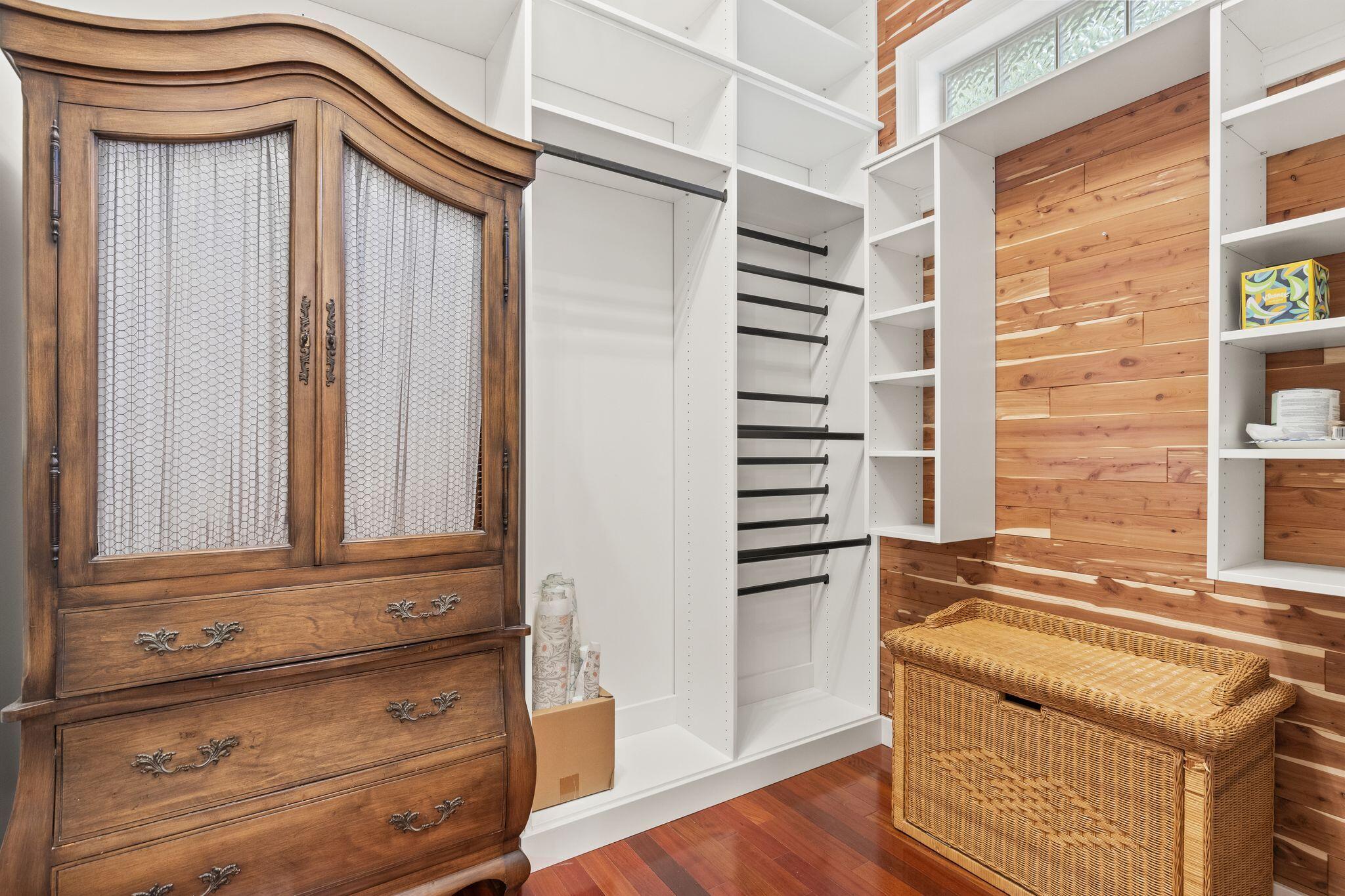 SEABREEZE - Residential