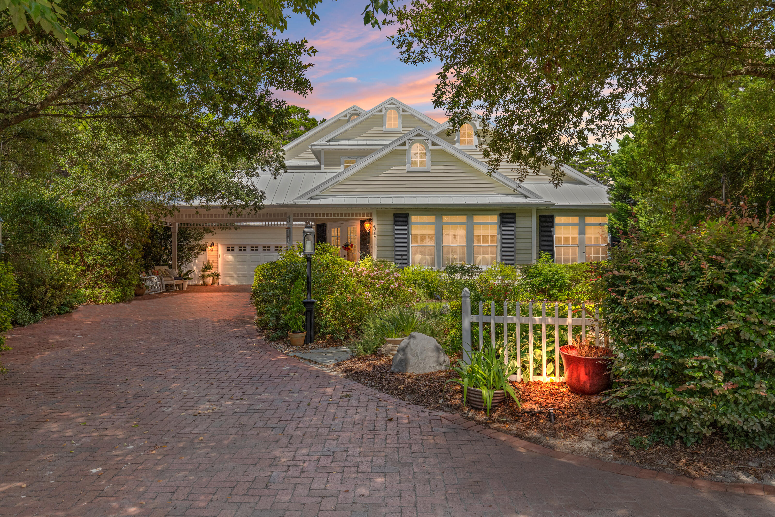 SEABREEZE - Residential