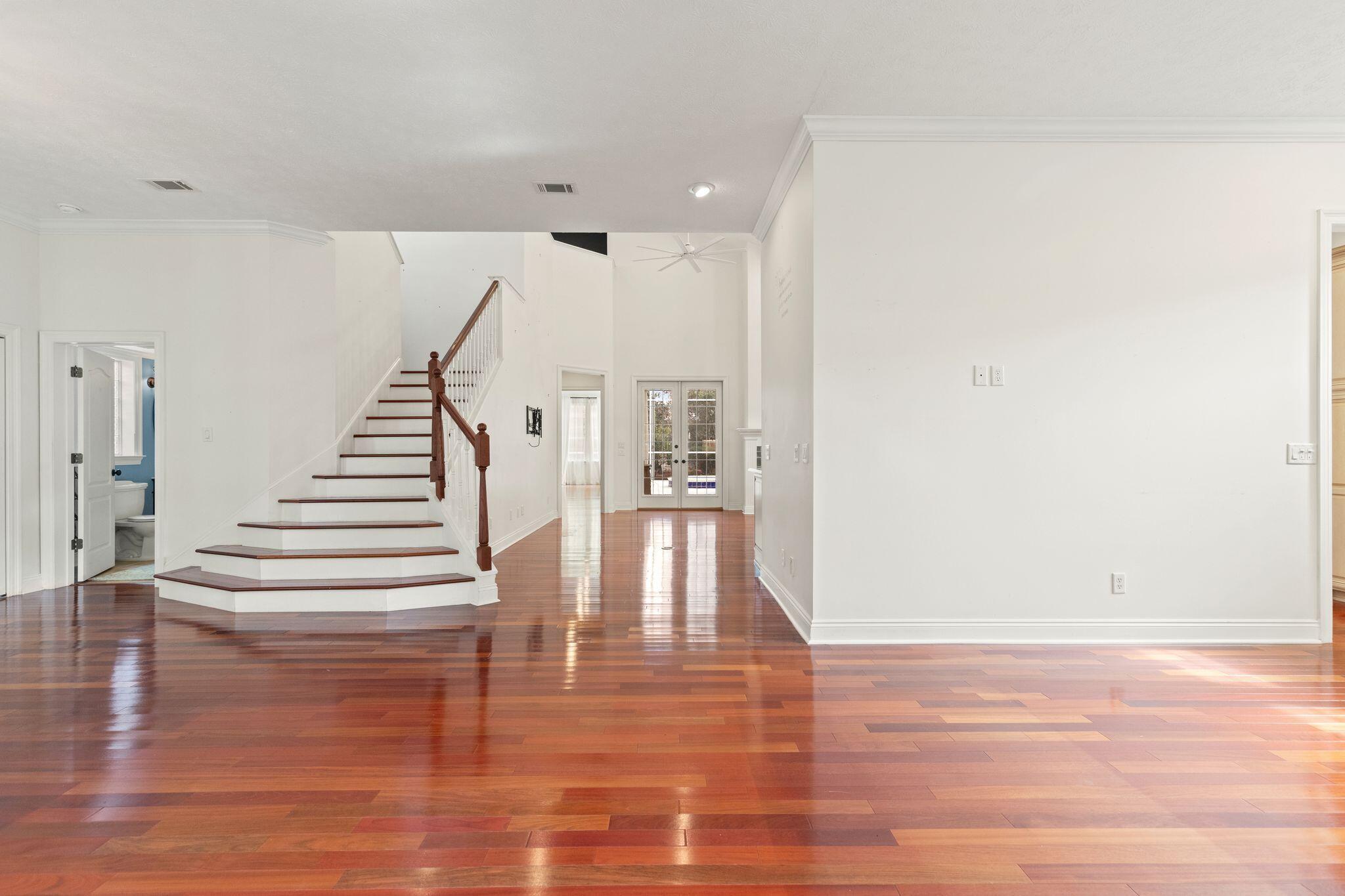 SEABREEZE - Residential