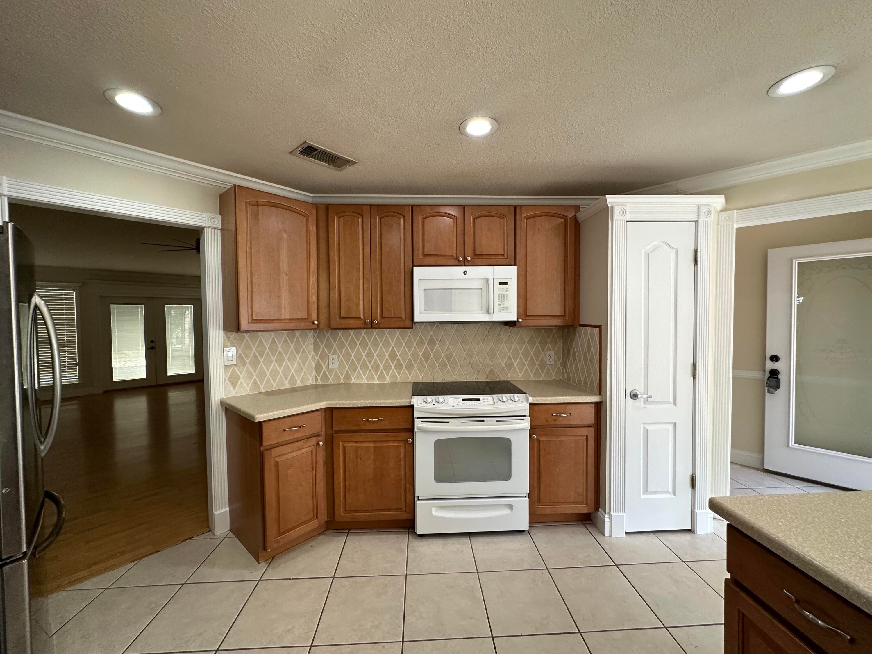 Metes & Bounds - Residential Lease