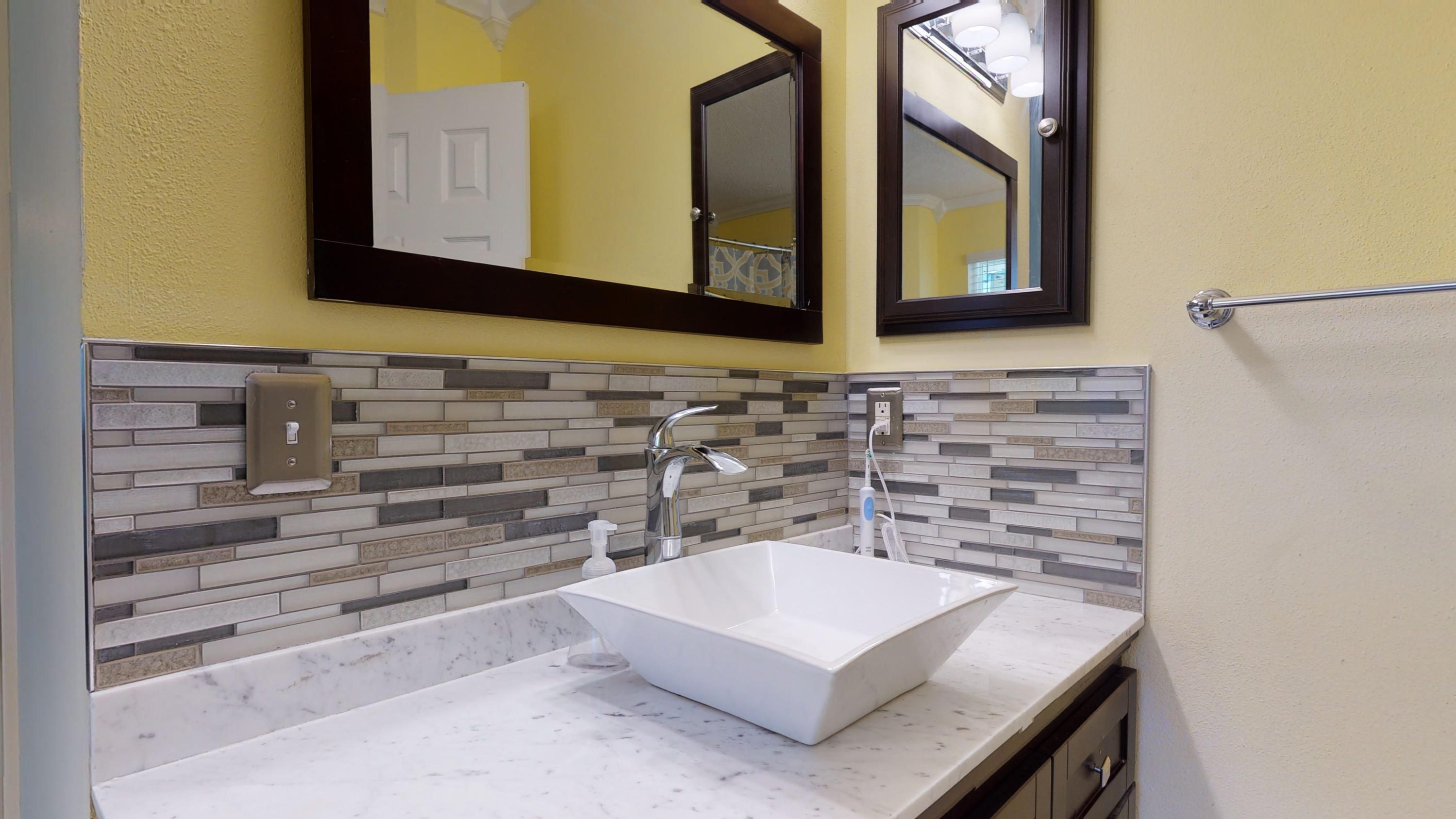 CHEROKEE BEND S/D - Residential