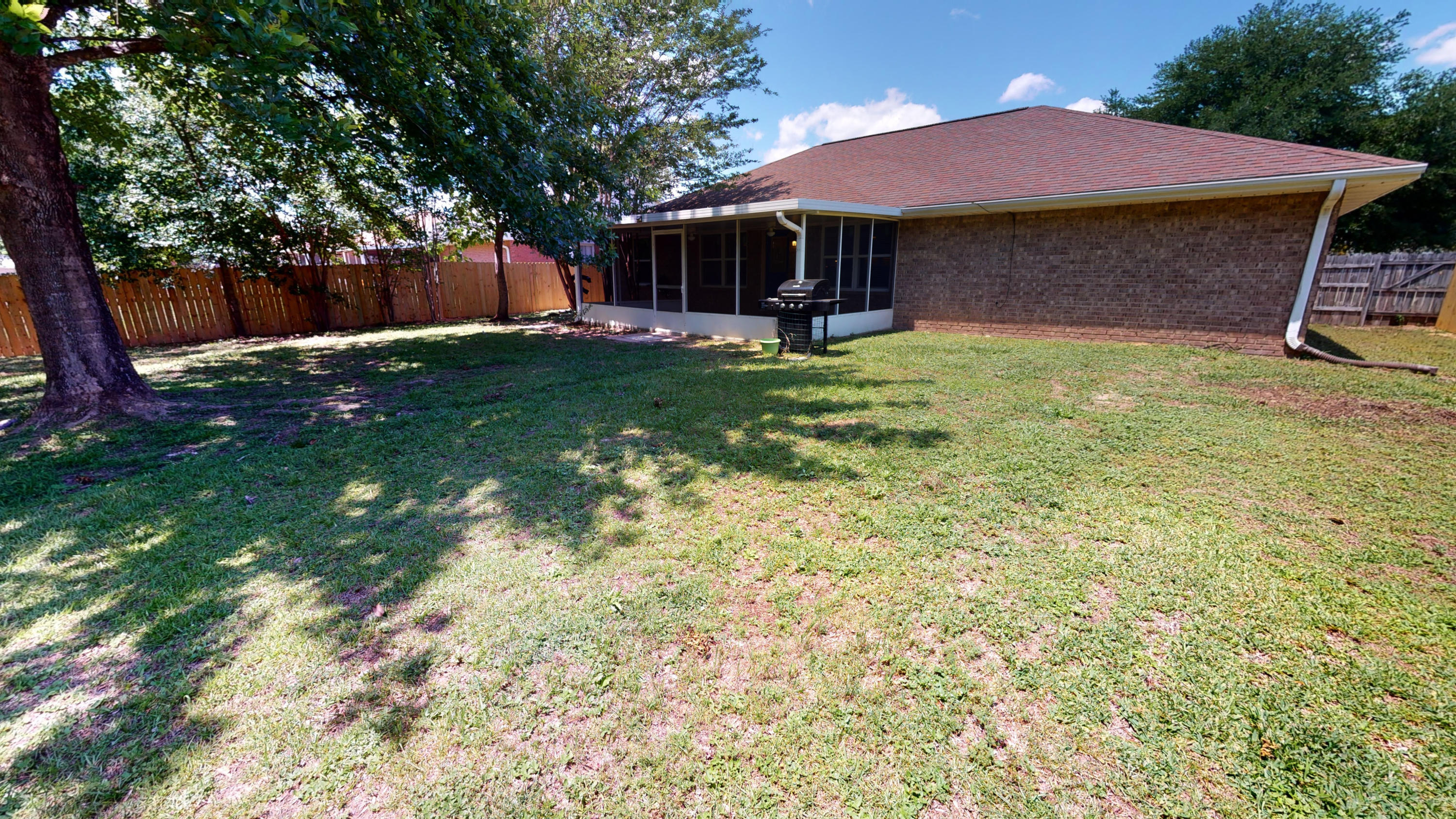 CHEROKEE BEND S/D - Residential