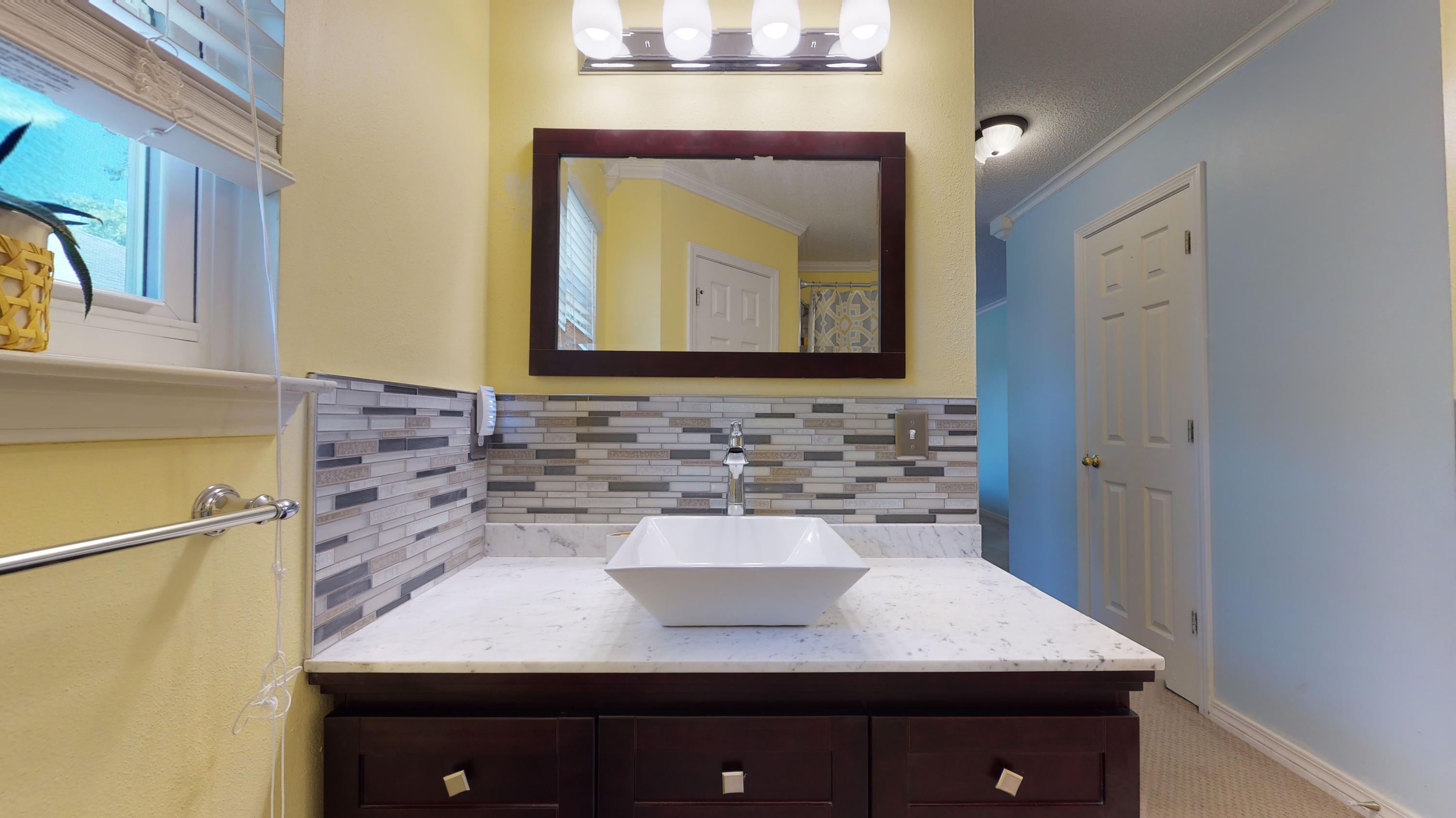 CHEROKEE BEND S/D - Residential