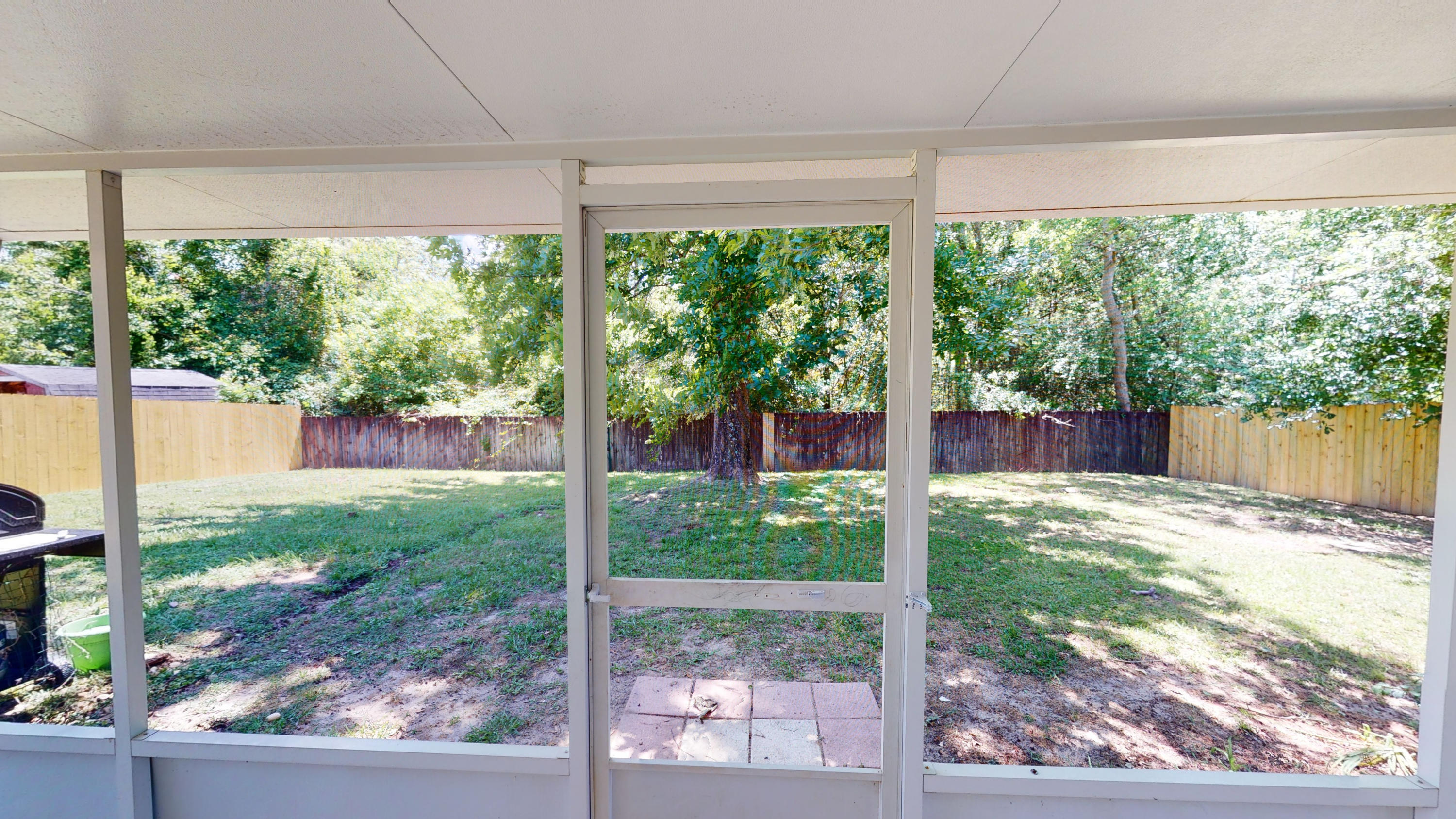 CHEROKEE BEND S/D - Residential