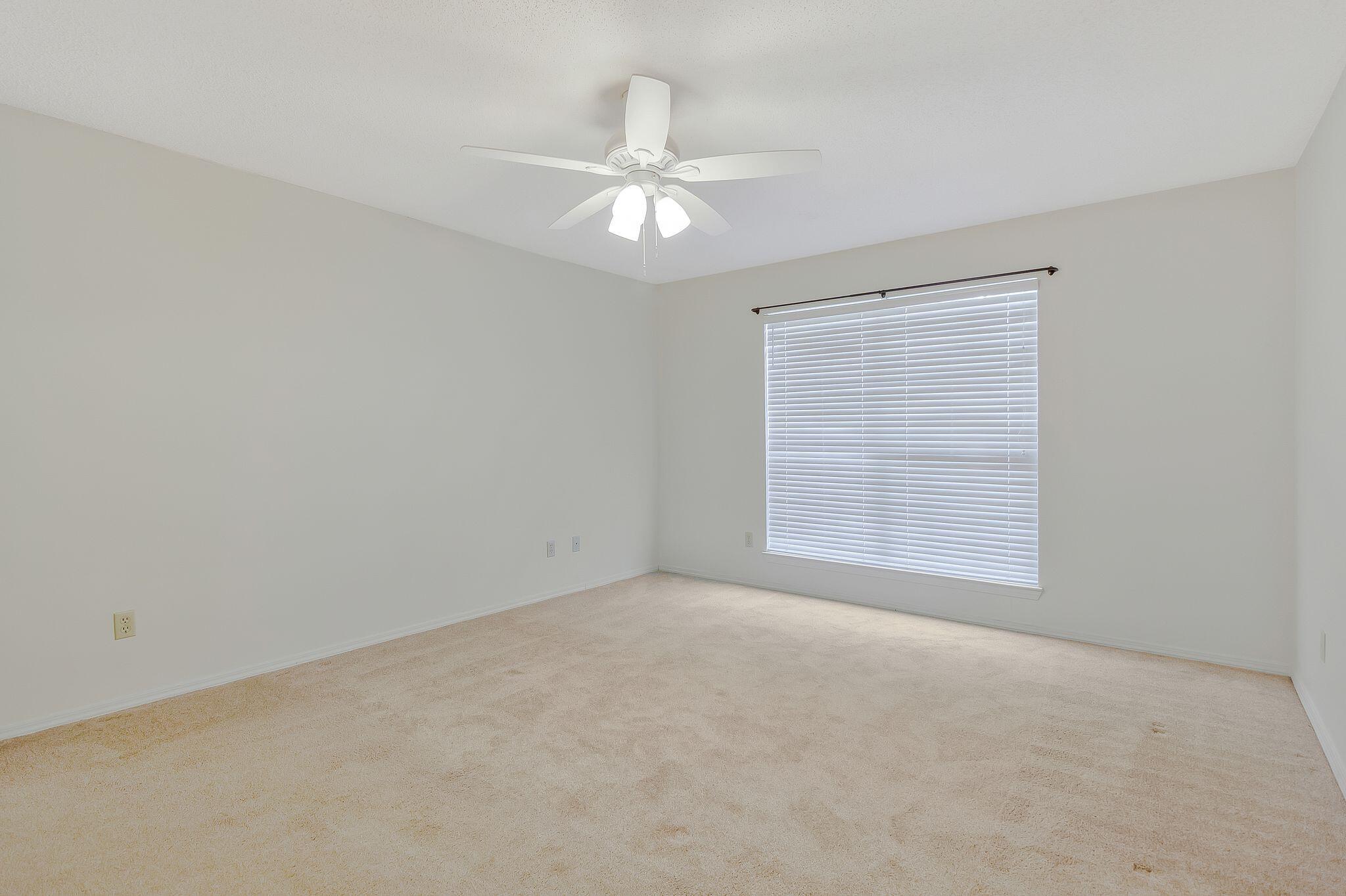 MOSSY OAKS - Residential Lease