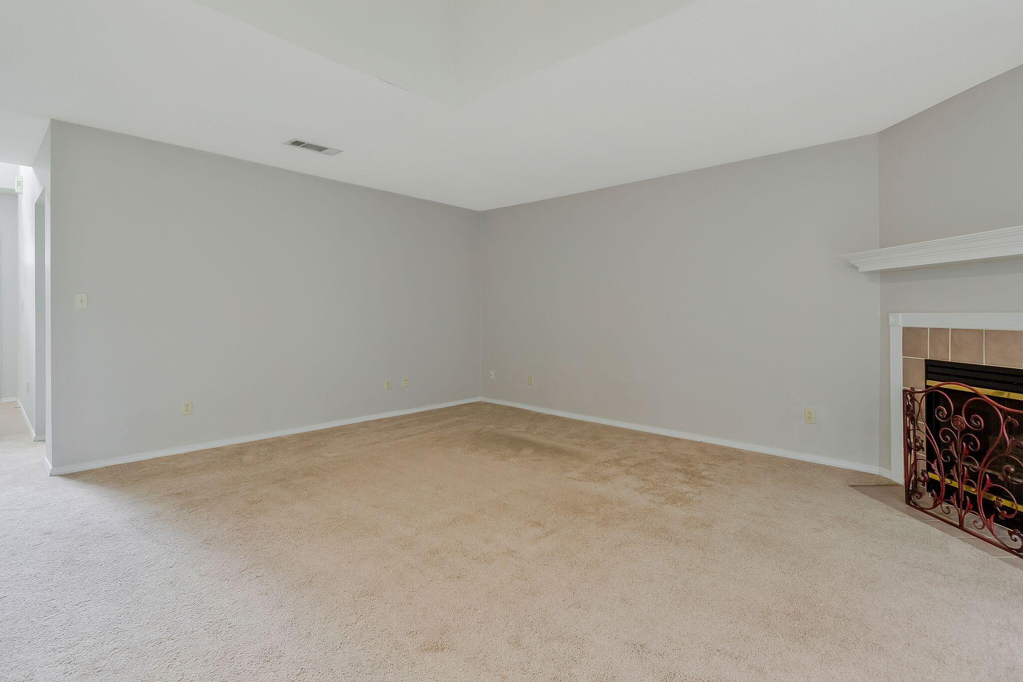 MOSSY OAKS - Residential Lease