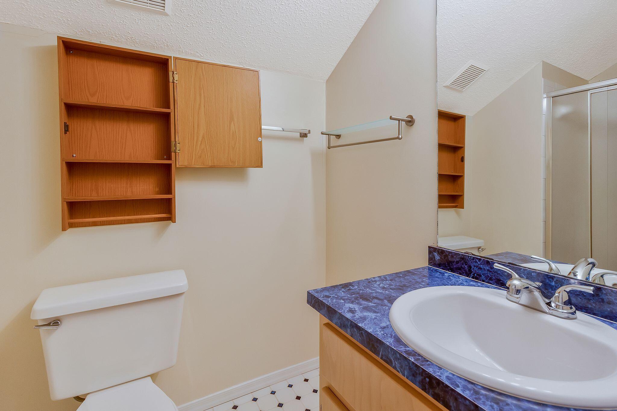 MOSSY OAKS - Residential Lease