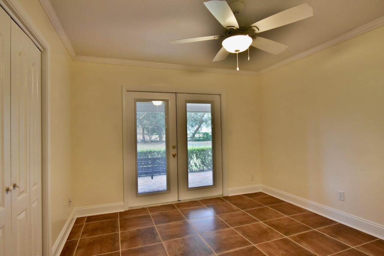 LAKE LORRAINE ESTATES - Residential Lease