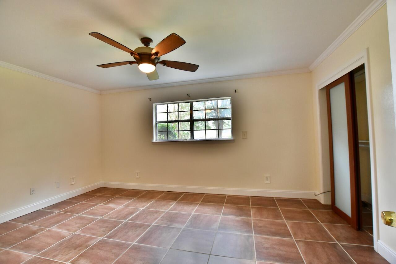 LAKE LORRAINE ESTATES - Residential Lease