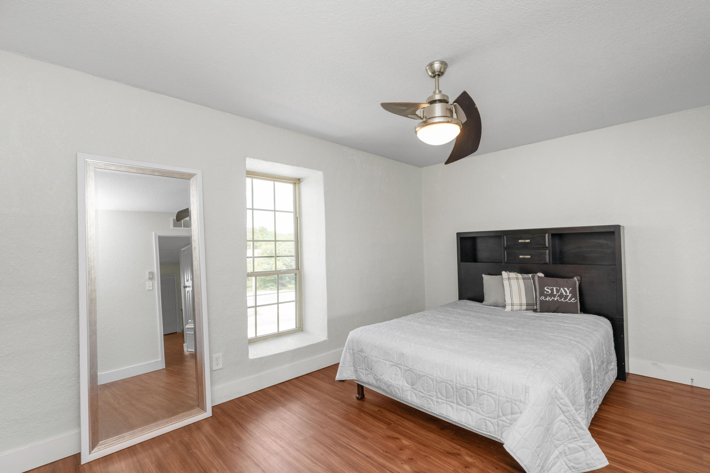 PENSACOLA RICHELIEU CONDO THE - Residential