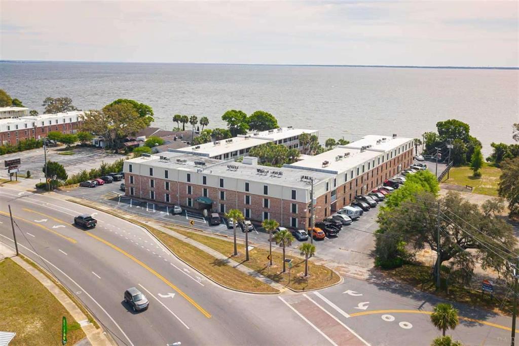 PENSACOLA RICHELIEU CONDO THE - Residential