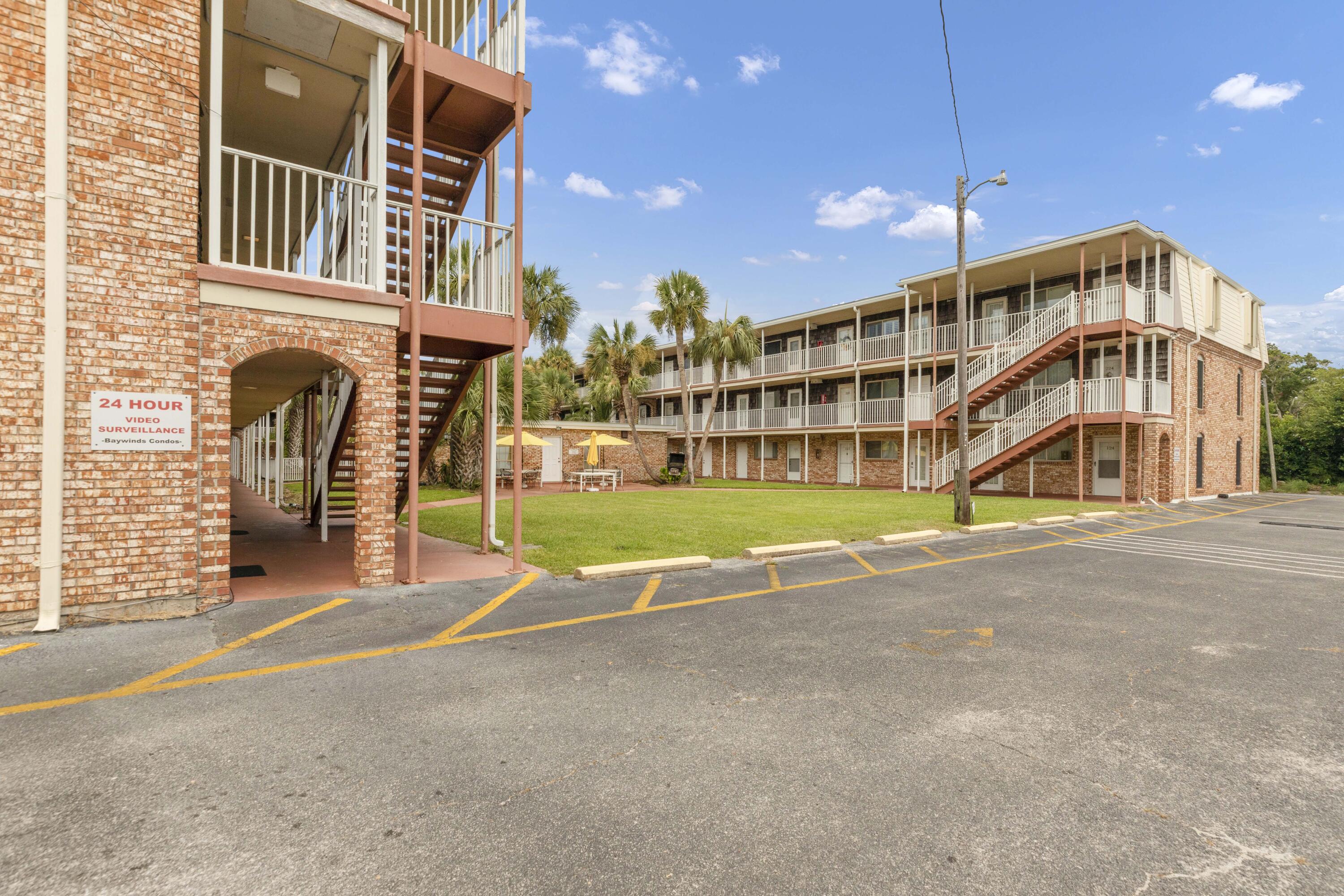 PENSACOLA RICHELIEU CONDO THE - Residential