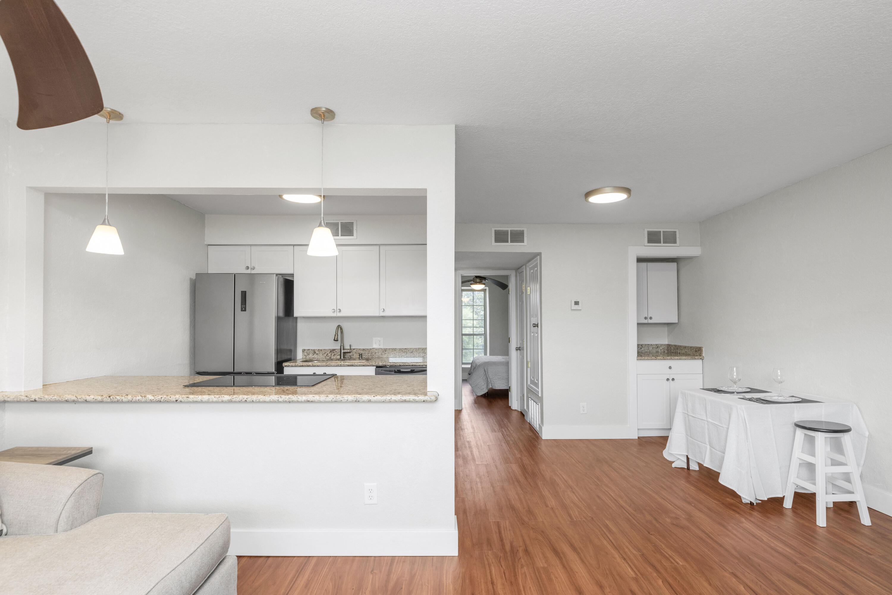 PENSACOLA RICHELIEU CONDO THE - Residential