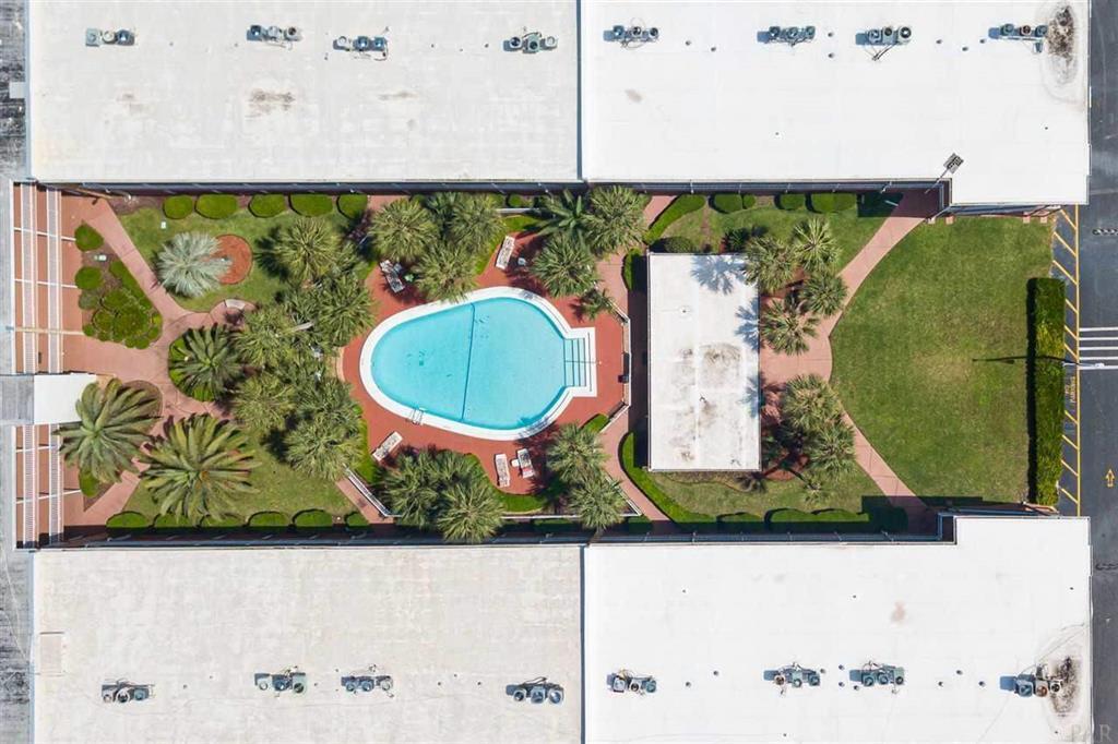 PENSACOLA RICHELIEU CONDO THE - Residential