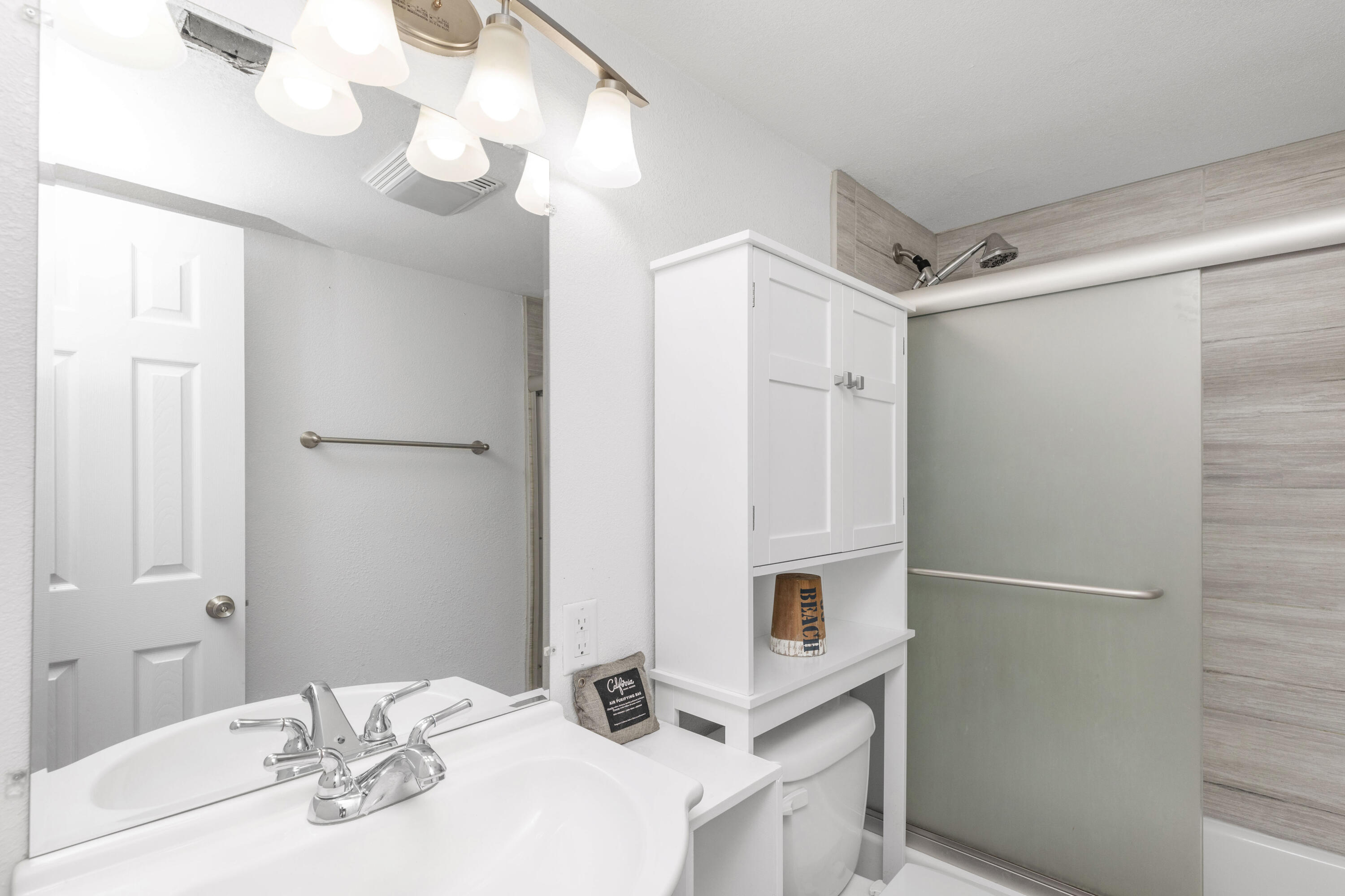 PENSACOLA RICHELIEU CONDO THE - Residential