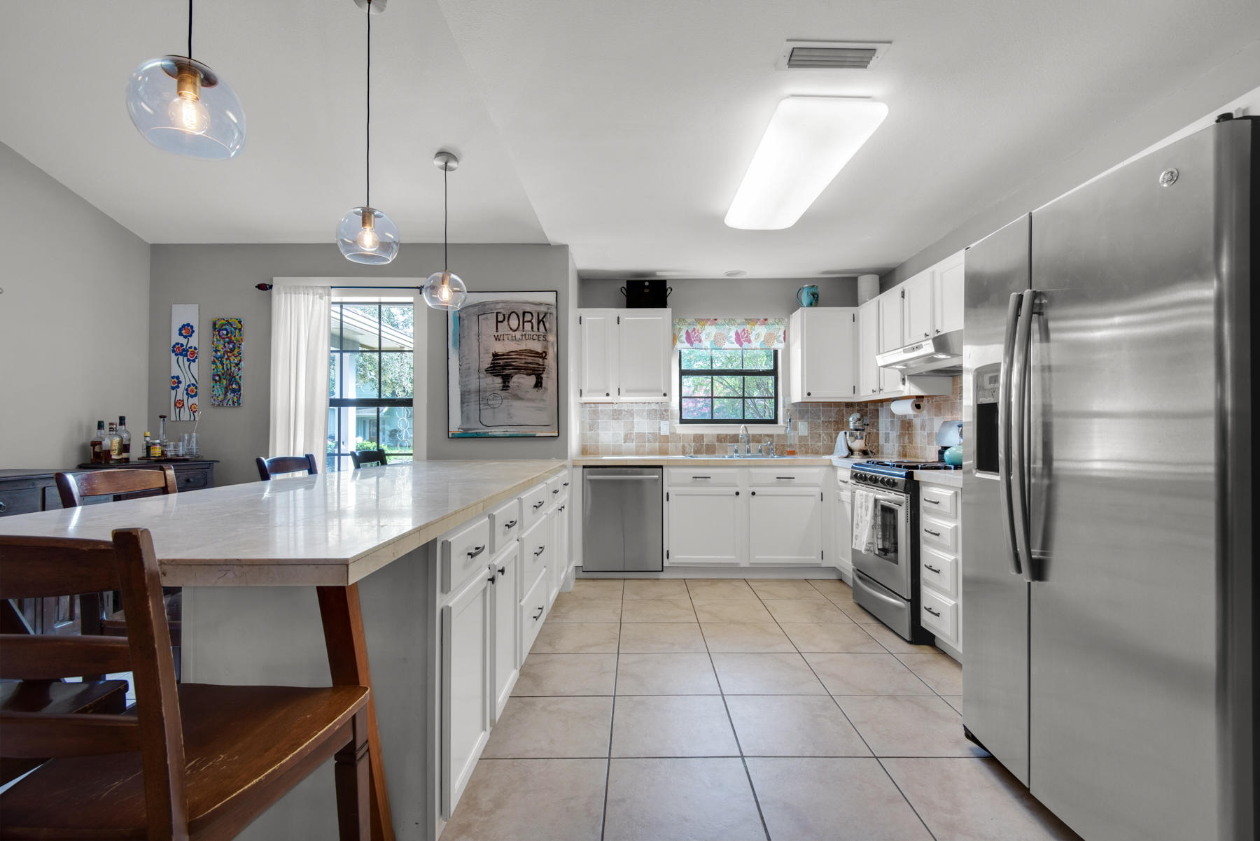 BAYVIEW MANOR - Residential